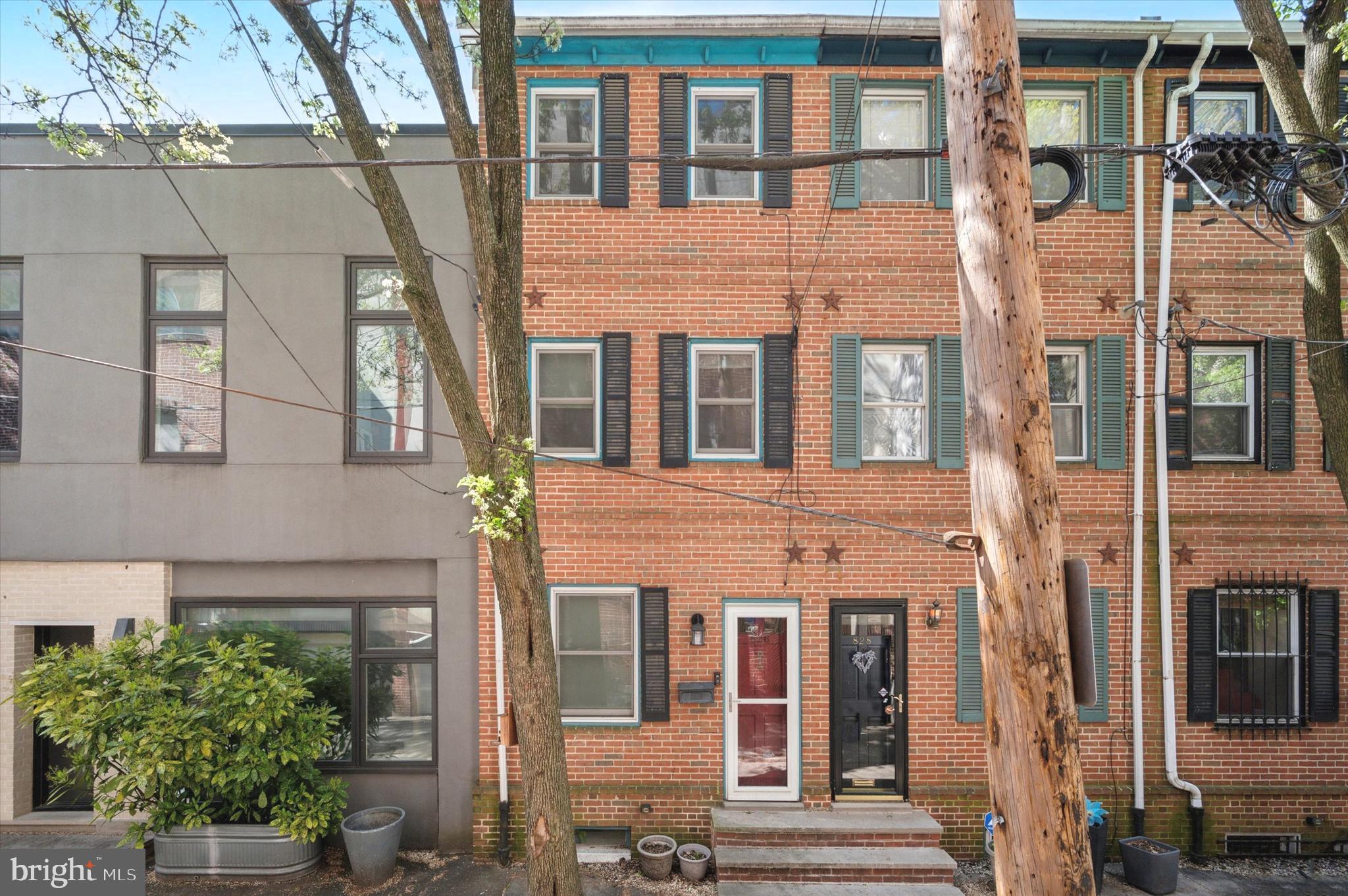 BELLA VISTA - Residential Lease