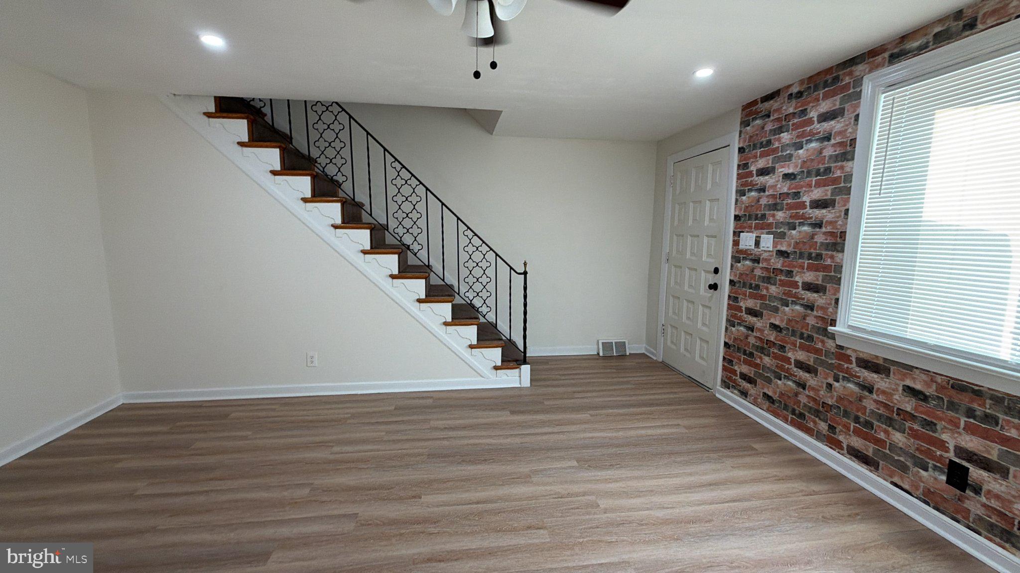 KELLYVILLE-OAKVIEW - Residential