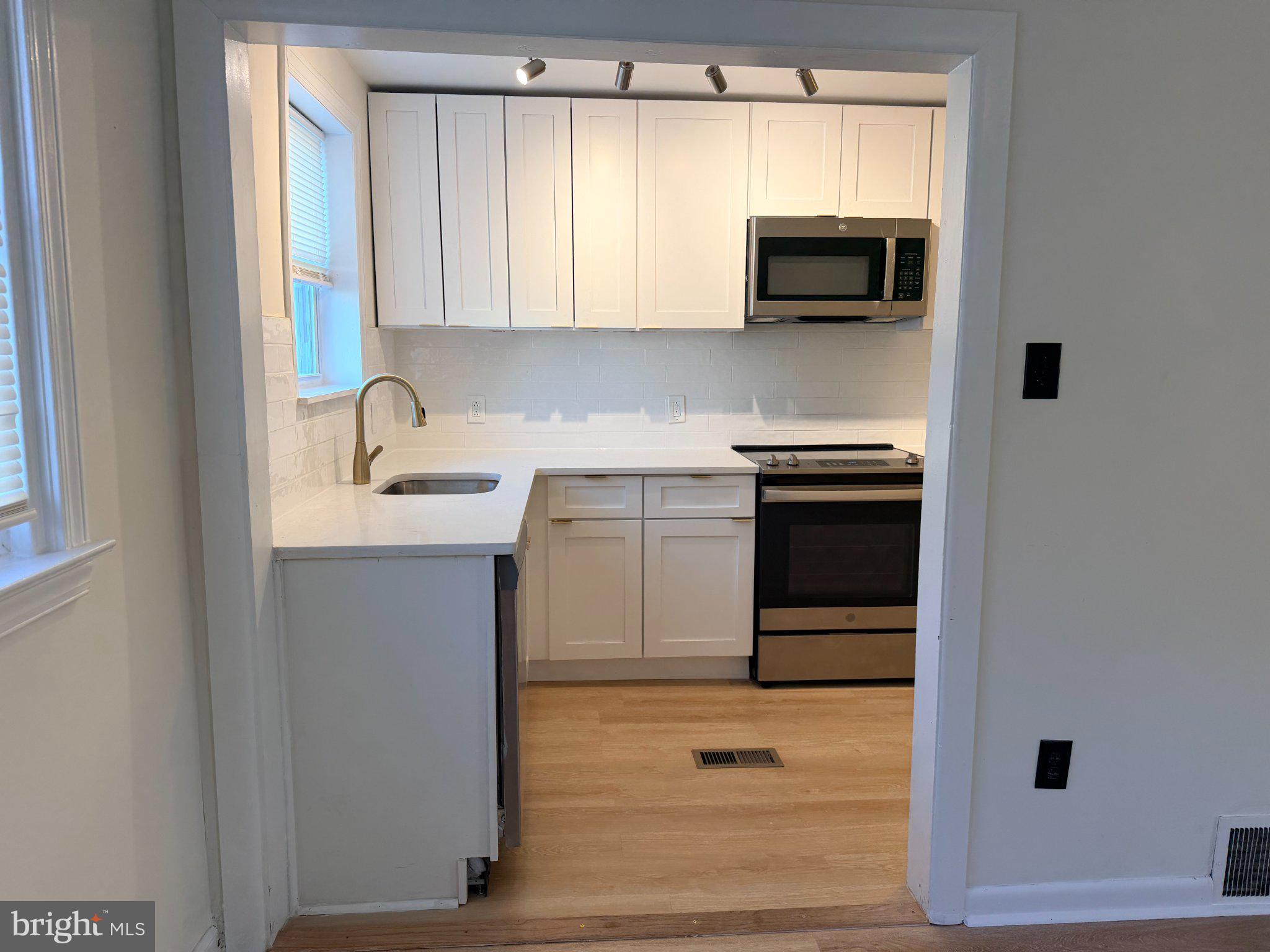KELLYVILLE-OAKVIEW - Residential