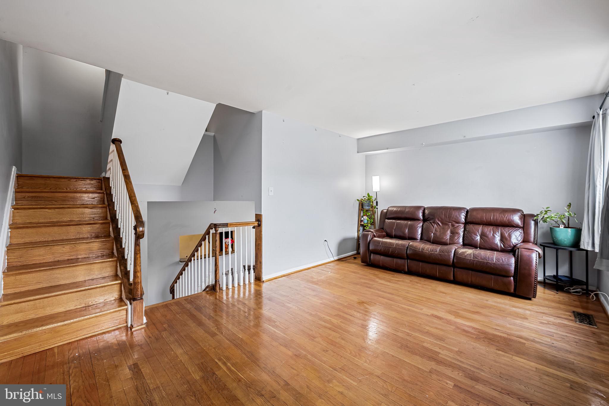 TYLER GARDENS - Residential