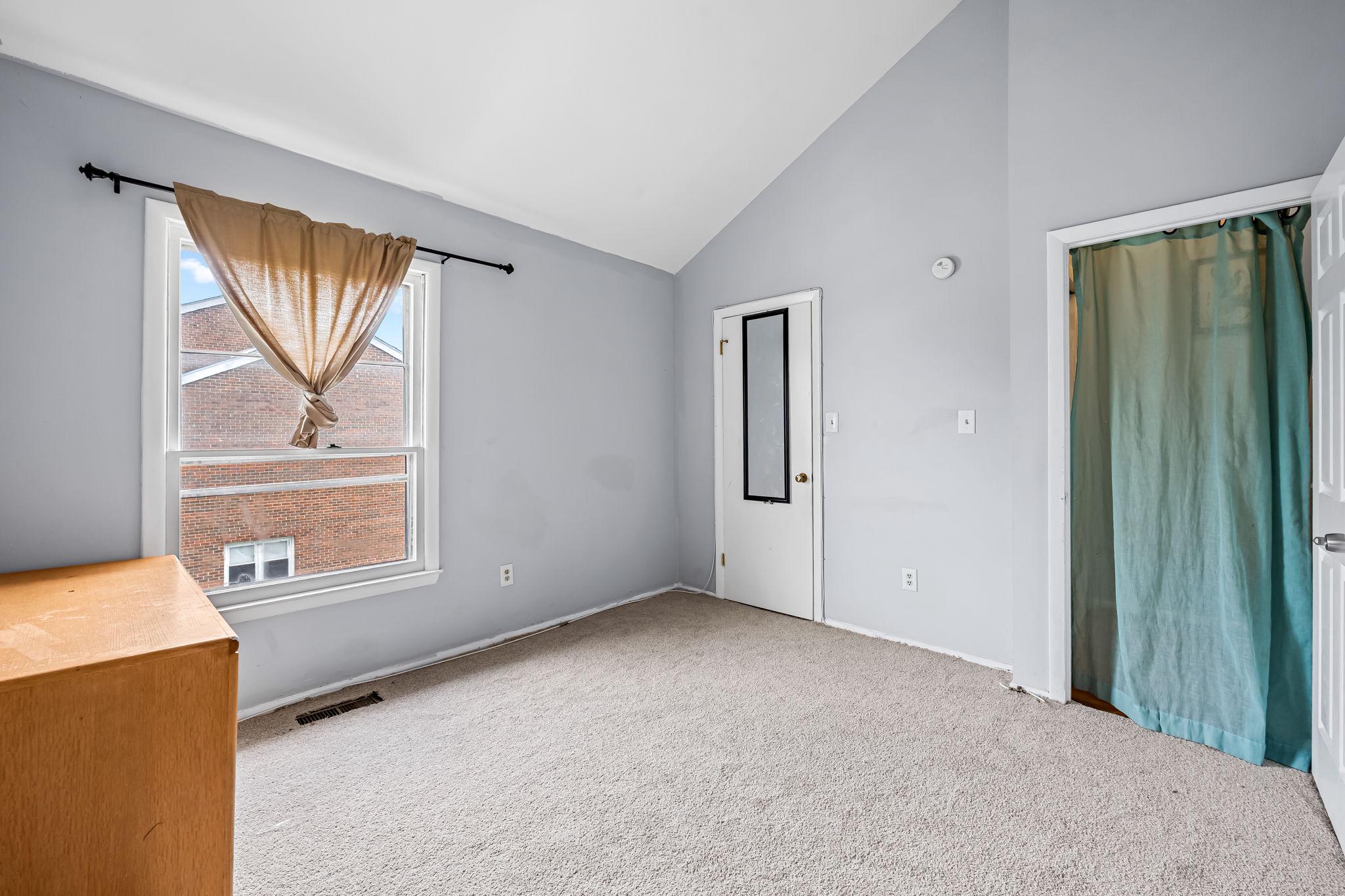 TYLER GARDENS - Residential