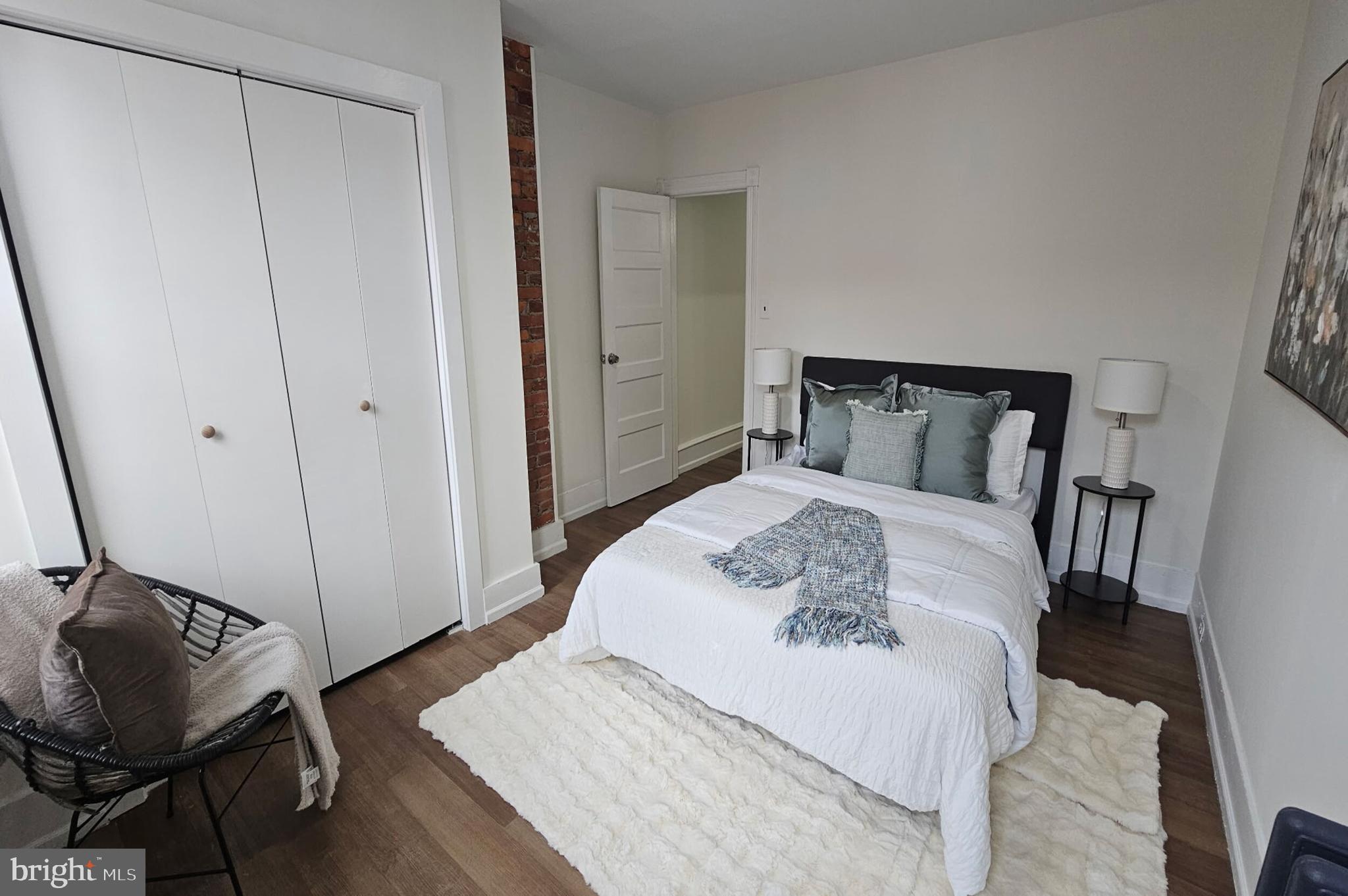 COBBS CREEK - Residential