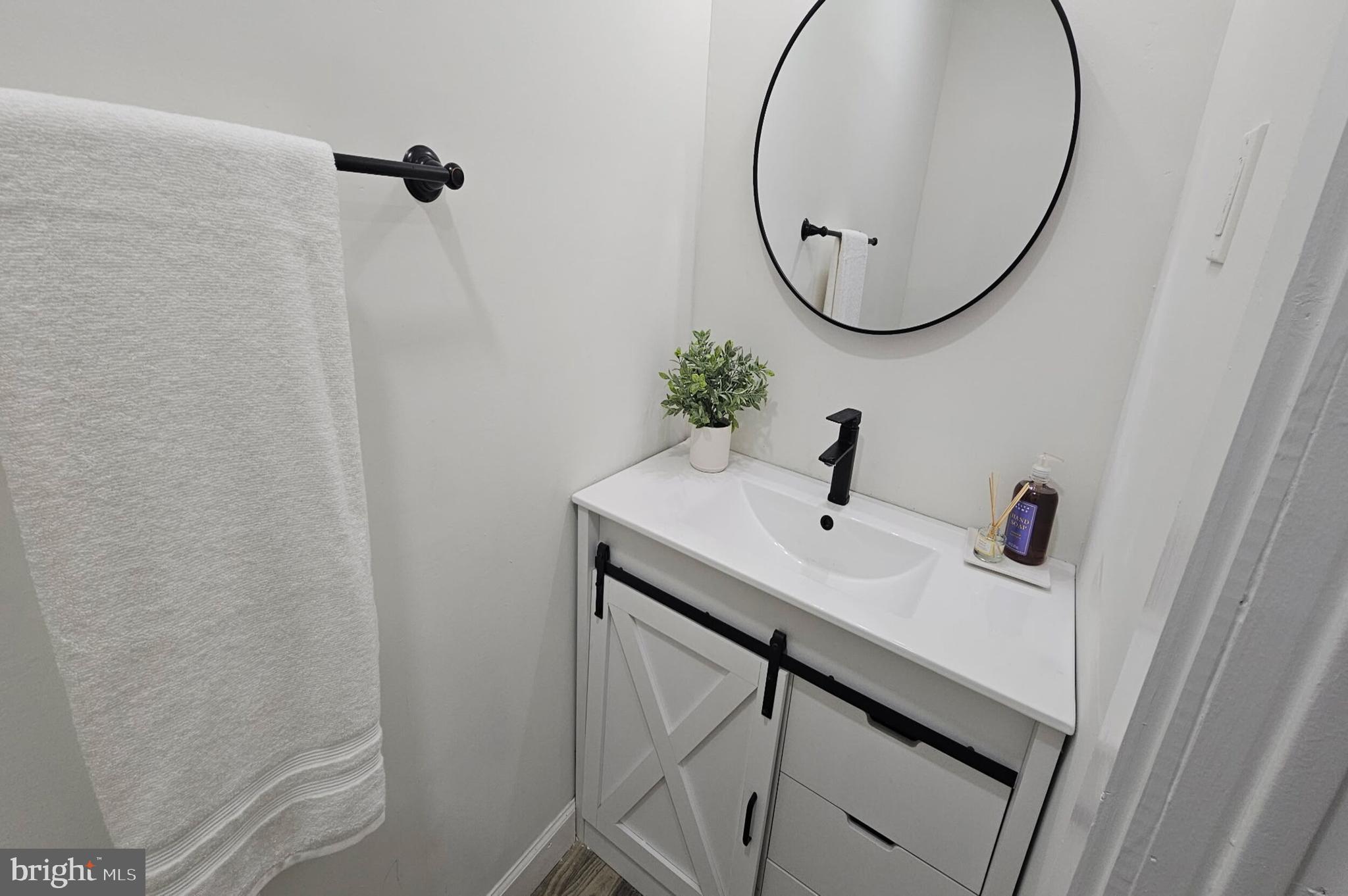 COBBS CREEK - Residential