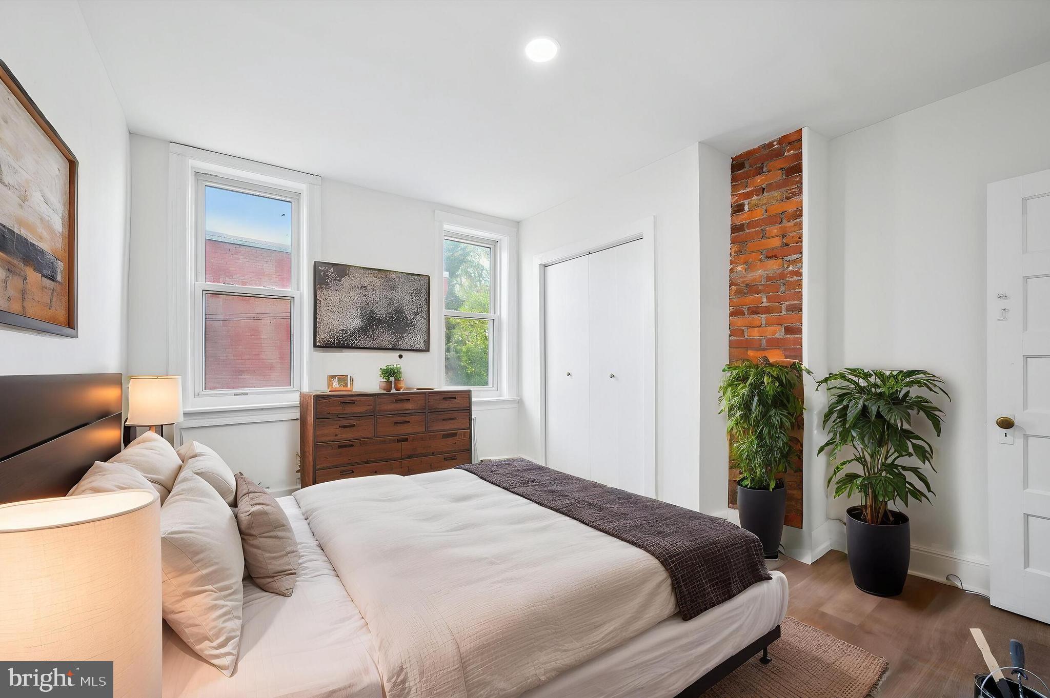 COBBS CREEK - Residential