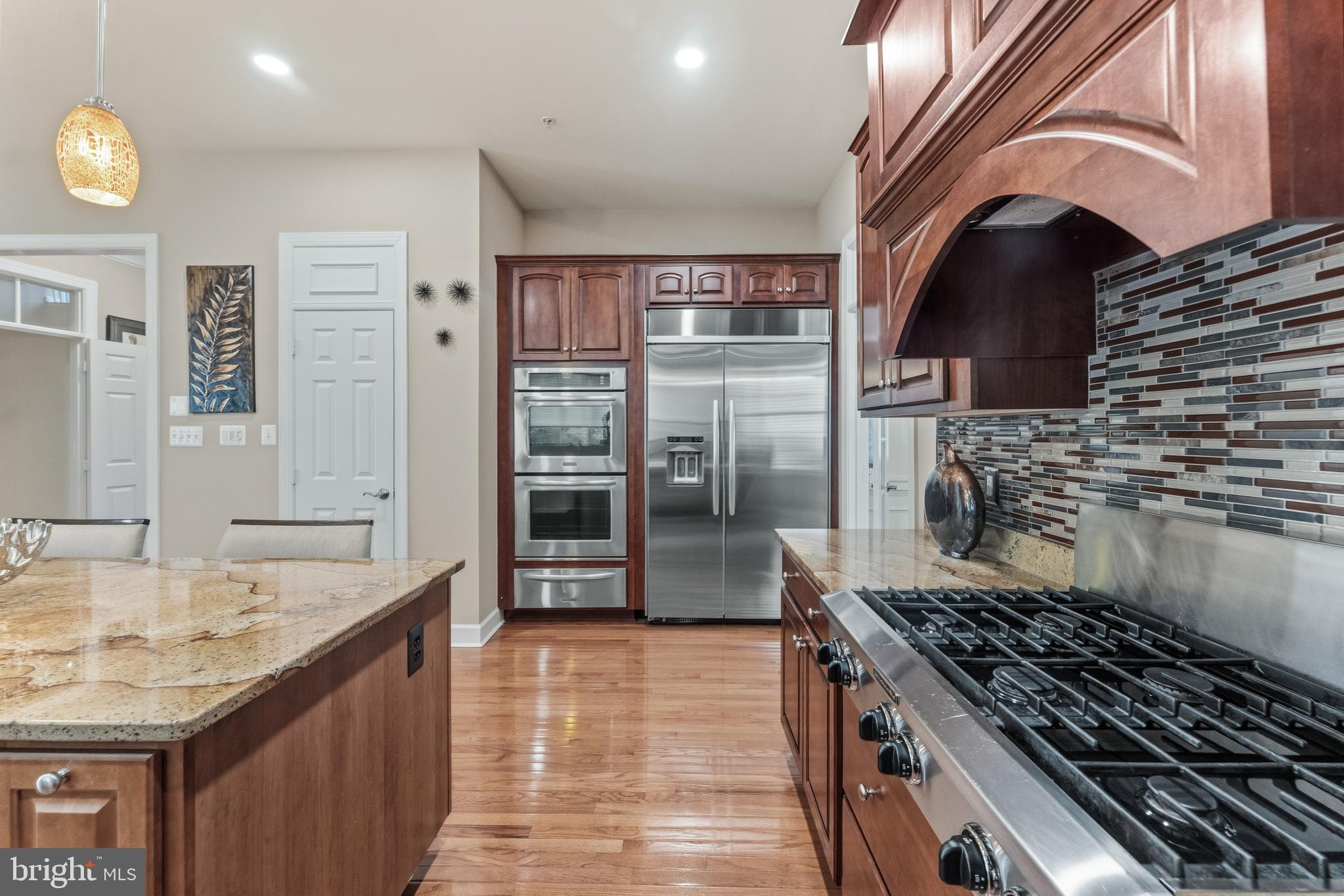 OAK CREEK - Residential