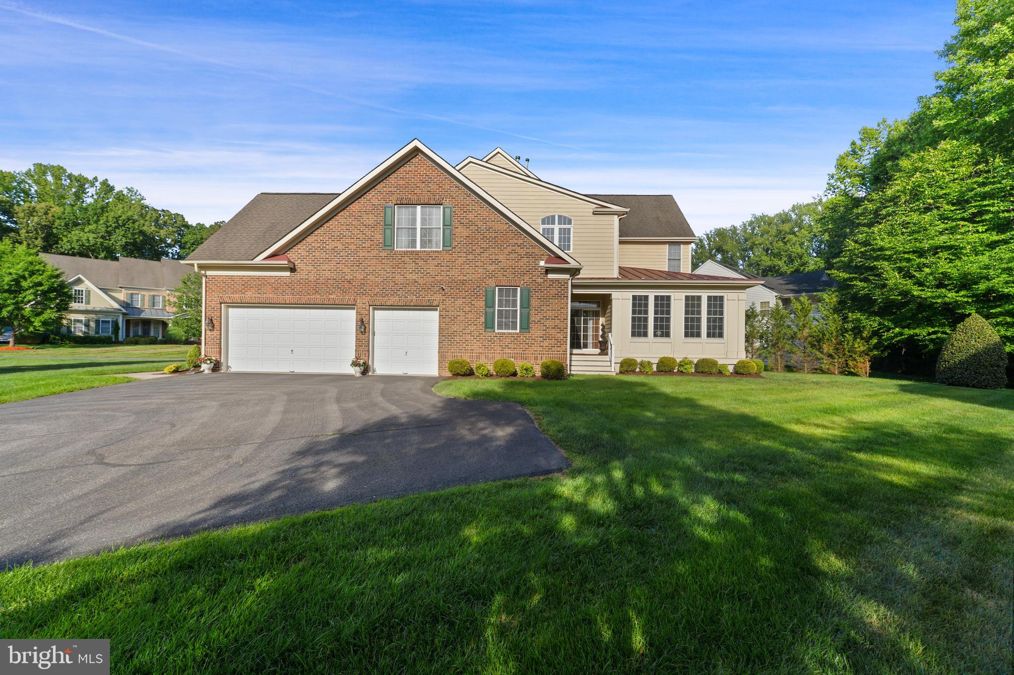 OAK CREEK - Residential