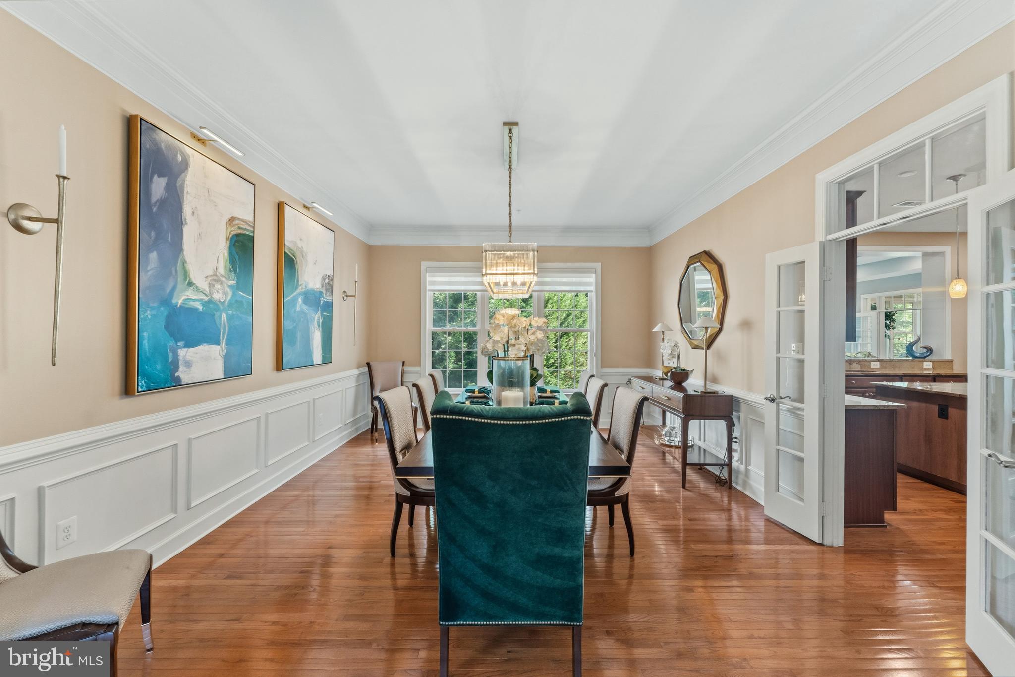 OAK CREEK - Residential
