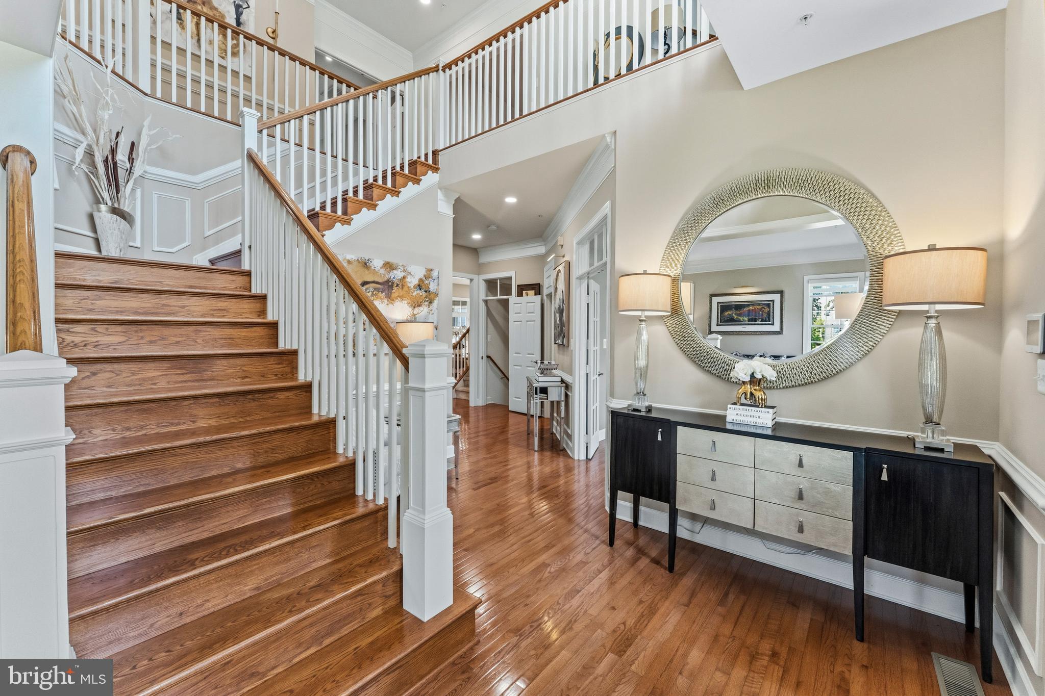OAK CREEK - Residential