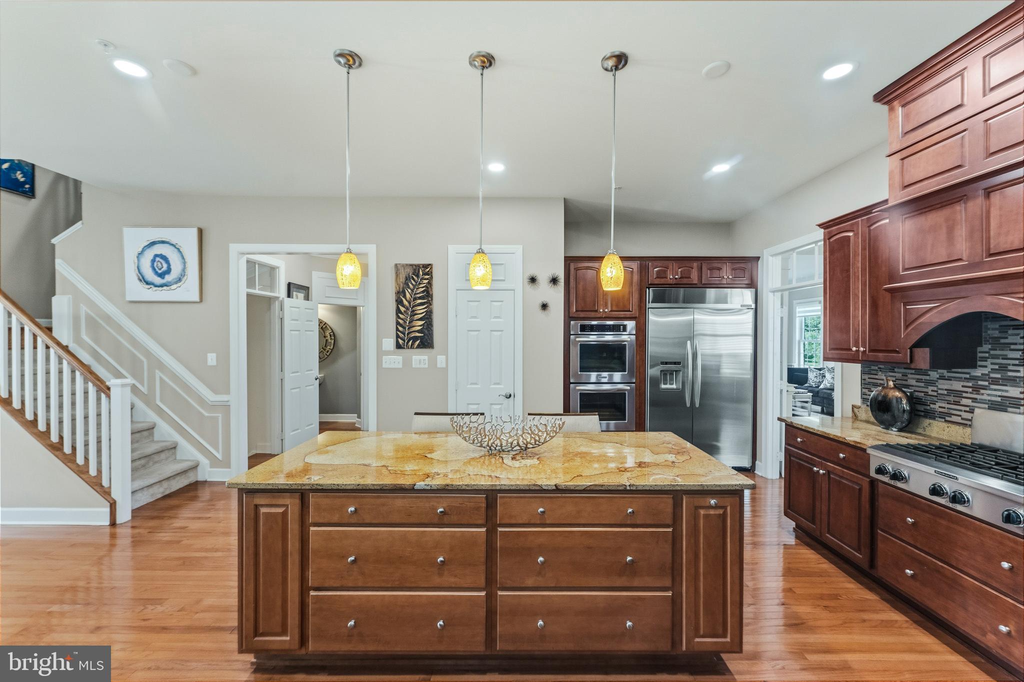 OAK CREEK - Residential