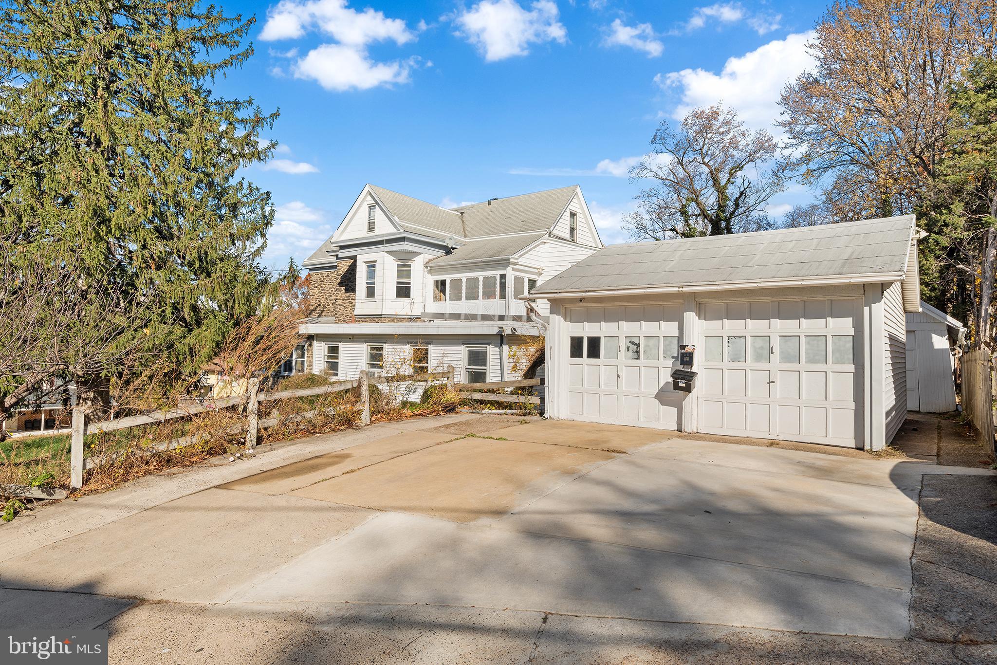 ELKINS PARK - Residential Income