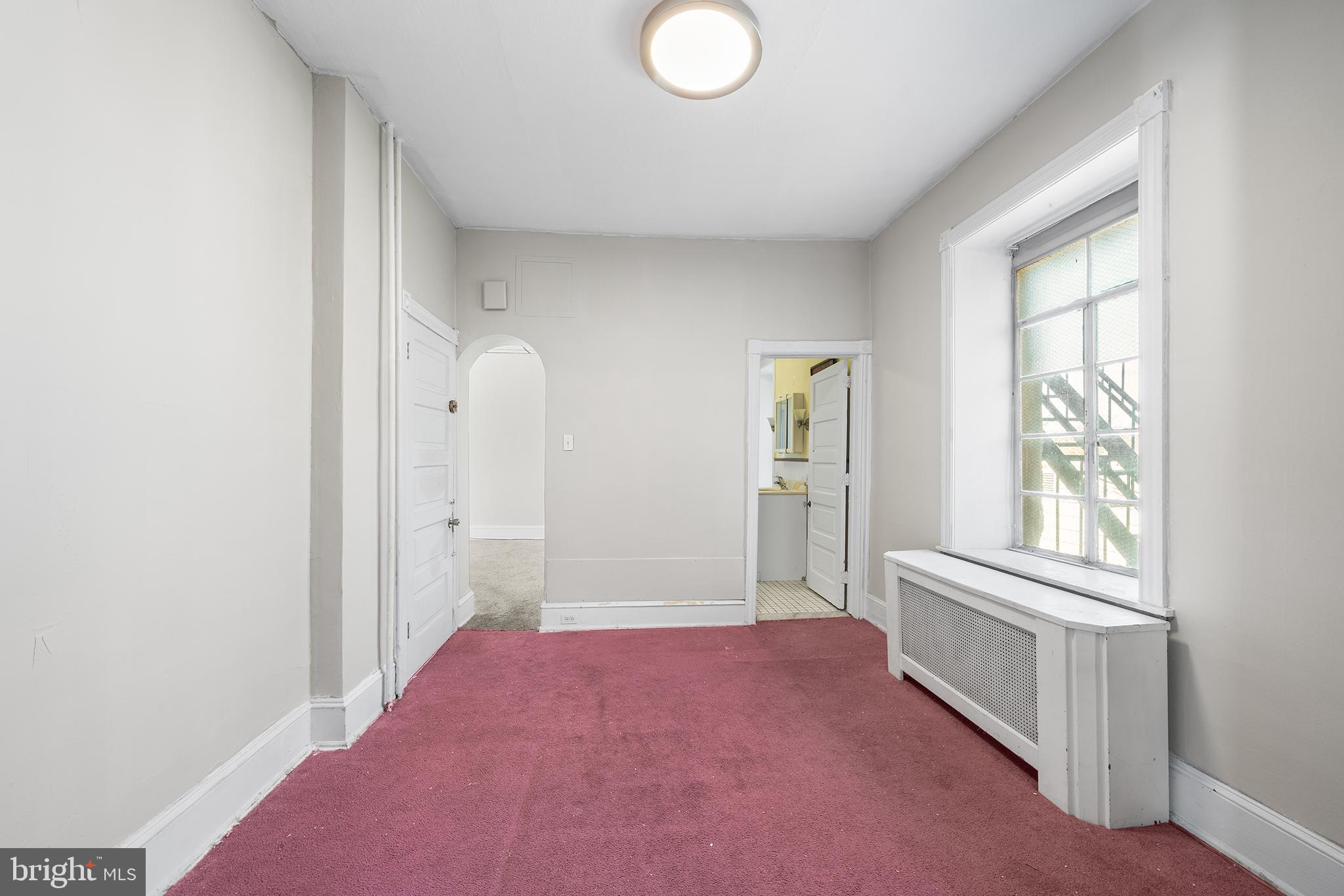 ELKINS PARK - Residential Income