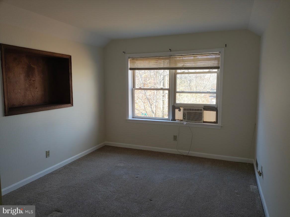 PARK RIDGE - Residential Lease
