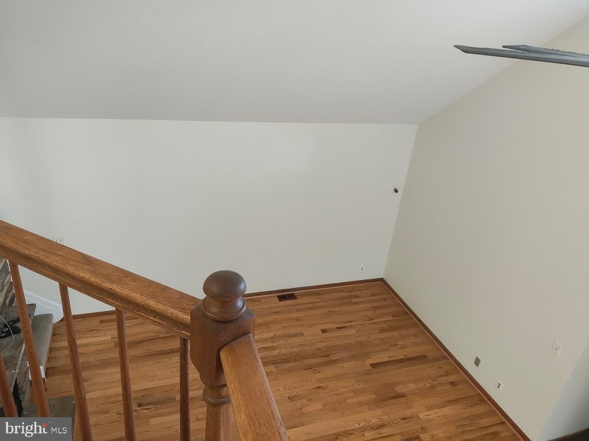 PARK RIDGE - Residential Lease