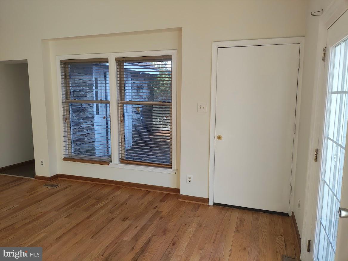PARK RIDGE - Residential Lease