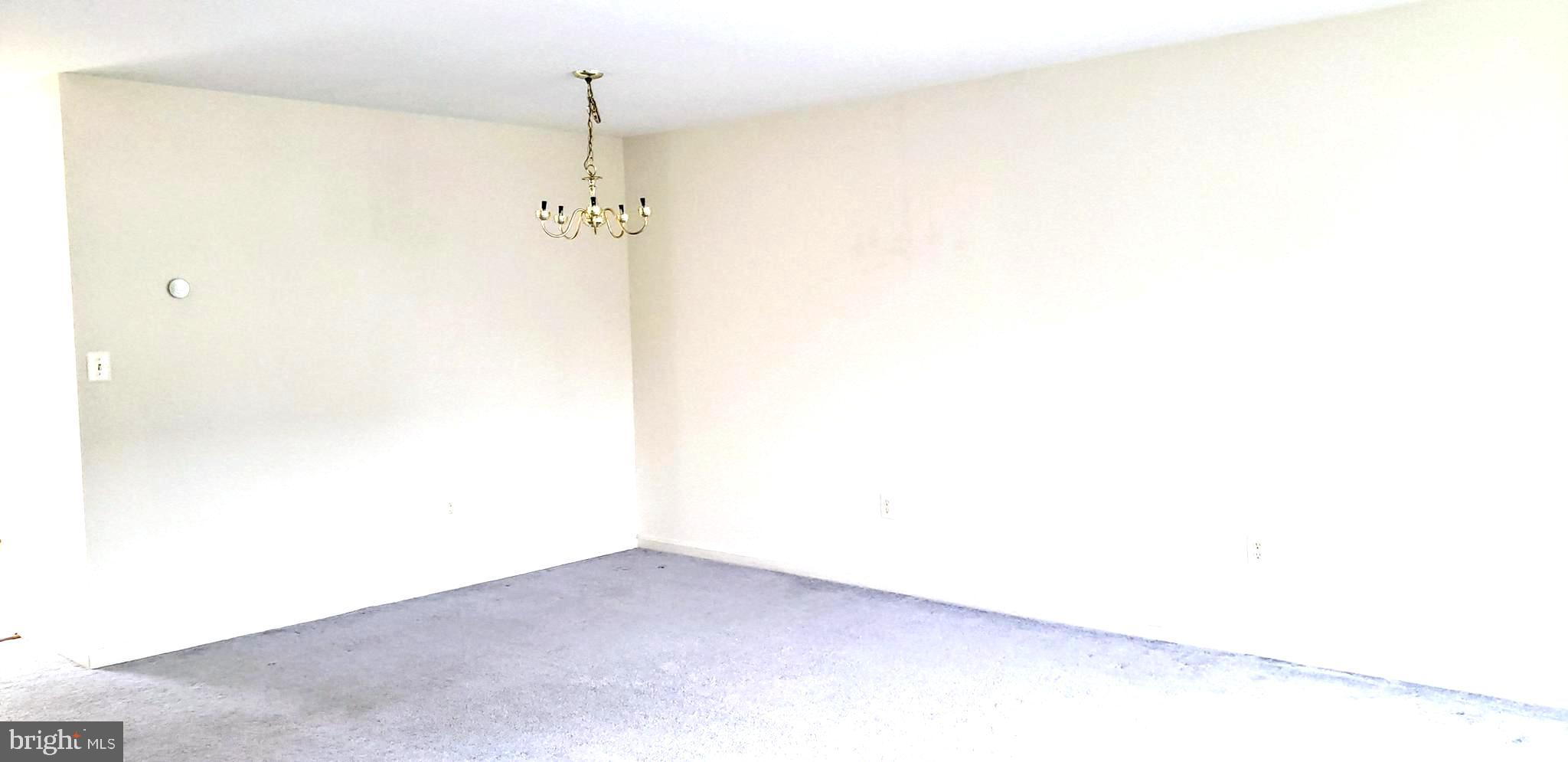 PARADISE - Residential Lease