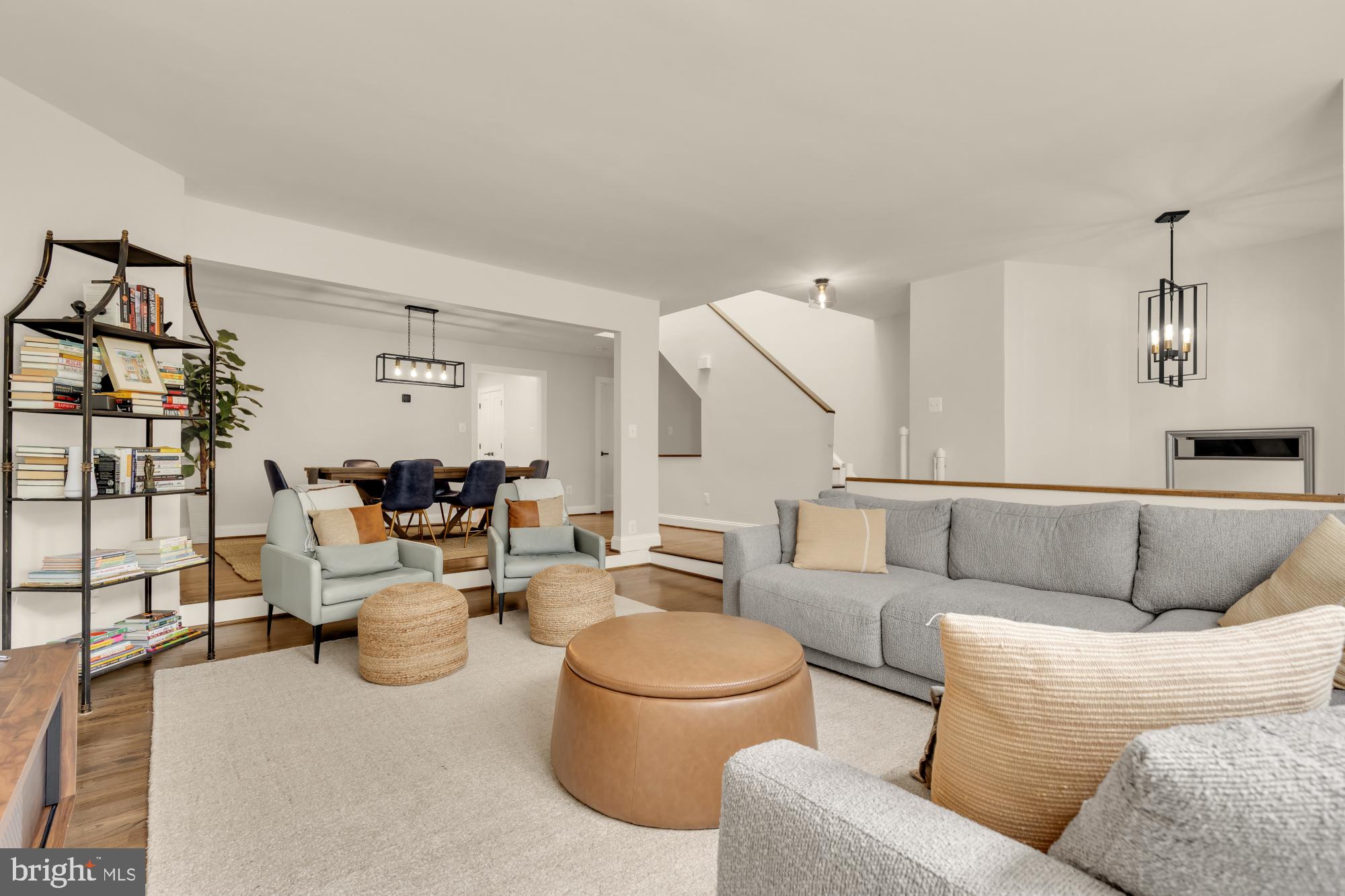 FAWSETT FARMS MANOR - Residential