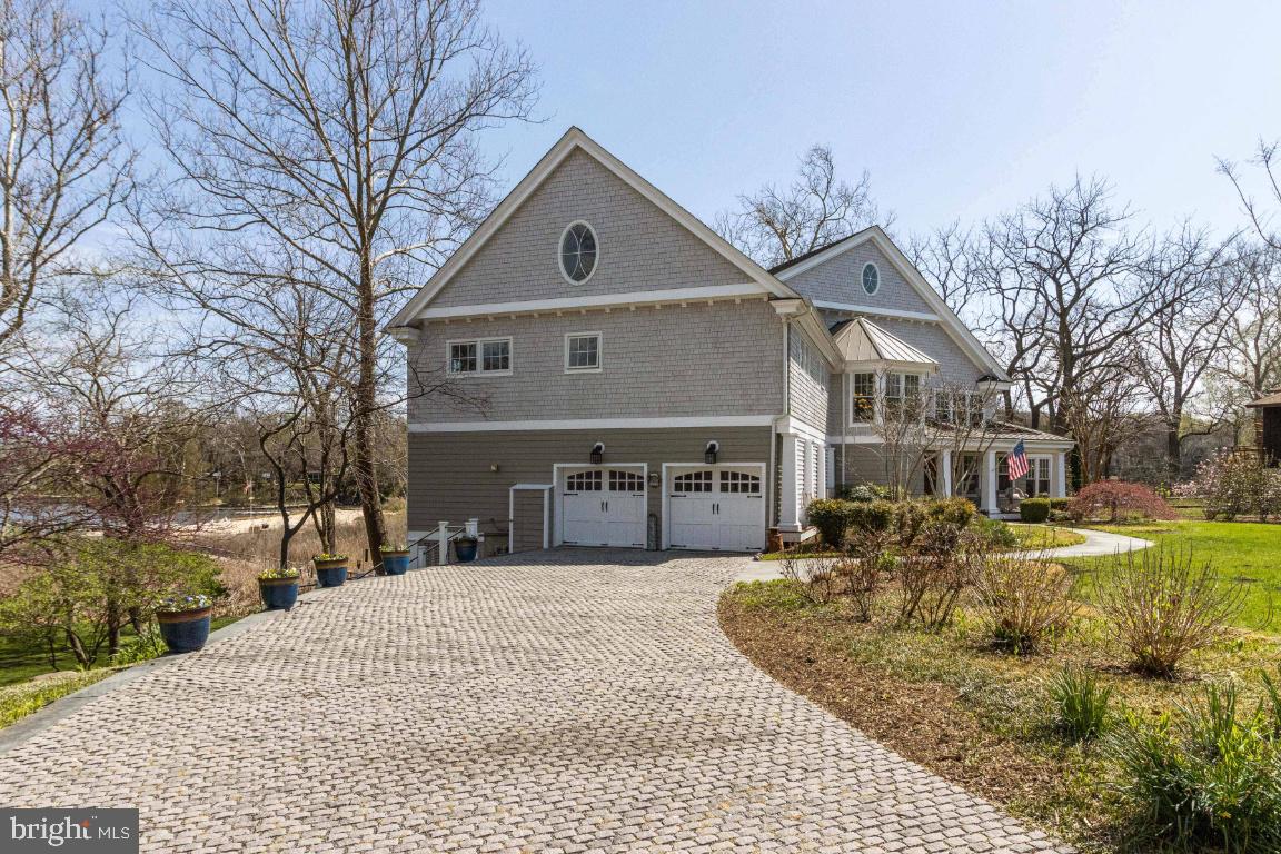 ULMSTEAD ESTATES - Residential