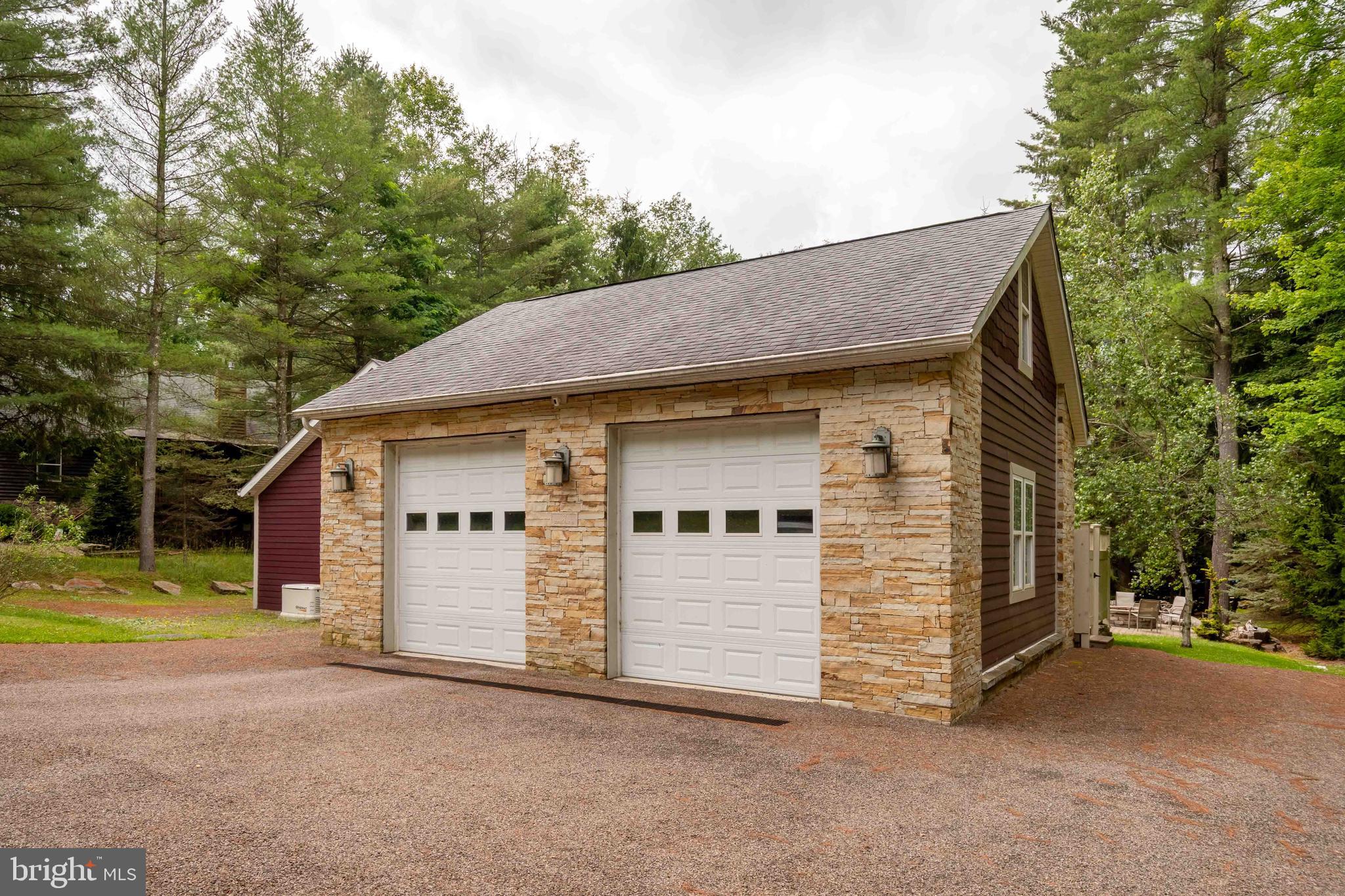SKIPPERS POINT - Residential