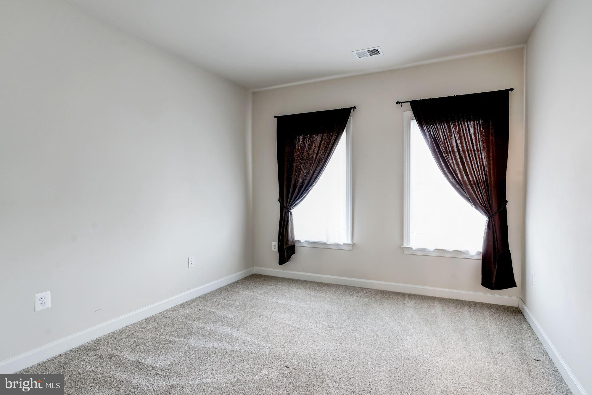 AVONLEA - Residential Lease