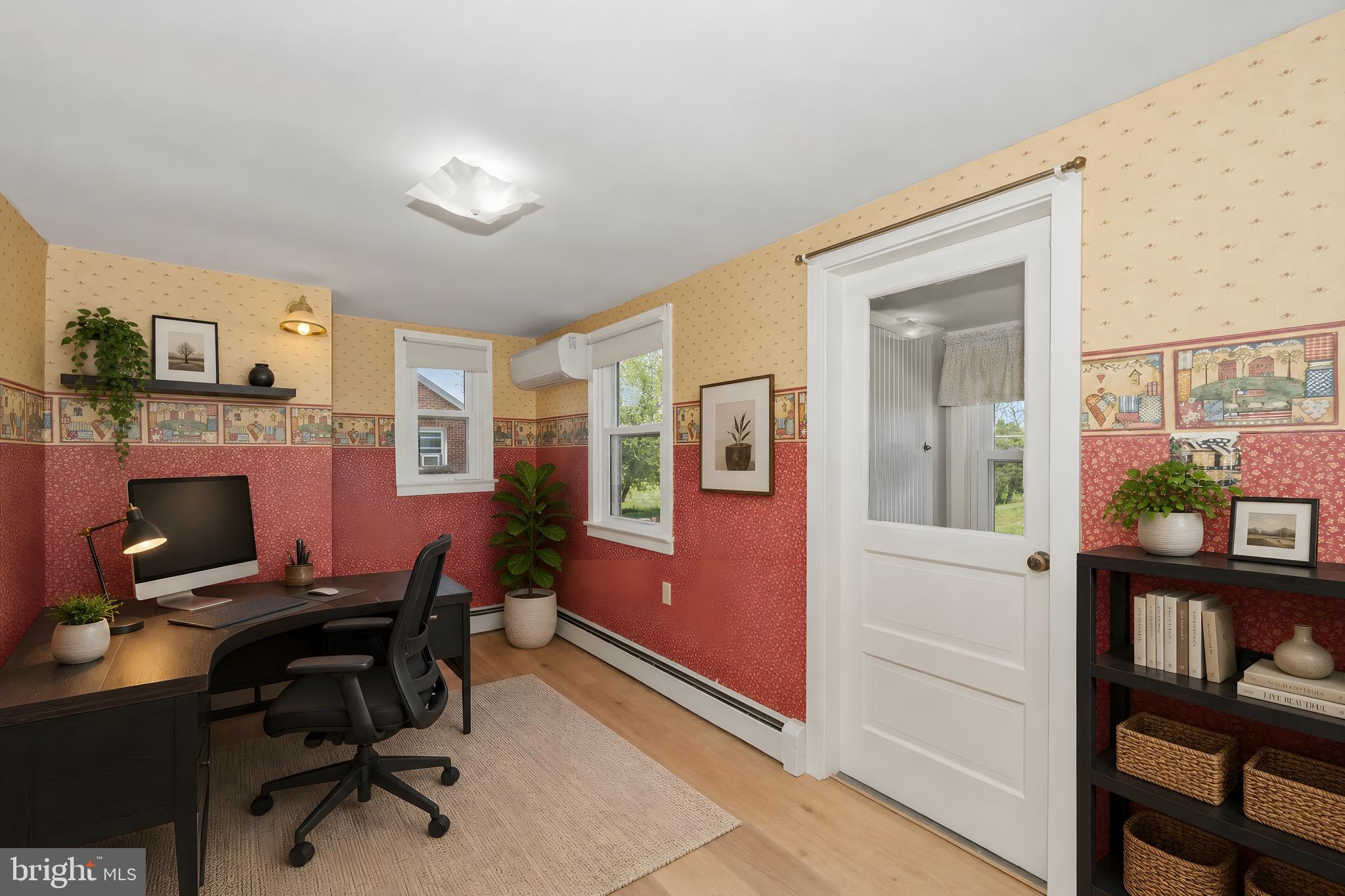 LEWISTOWN - Residential