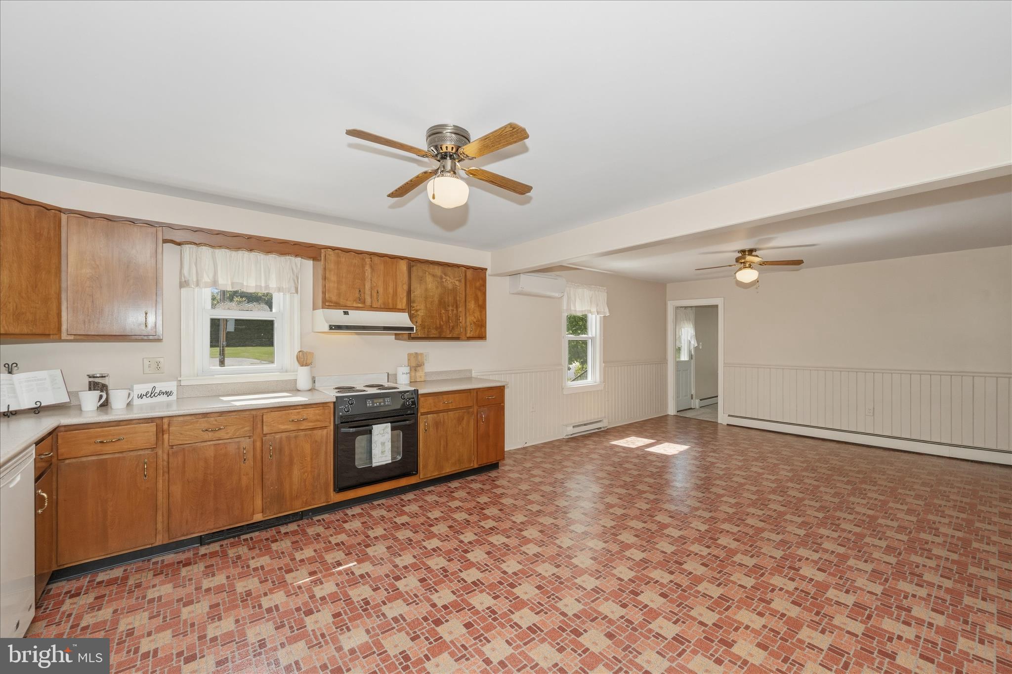 LEWISTOWN - Residential