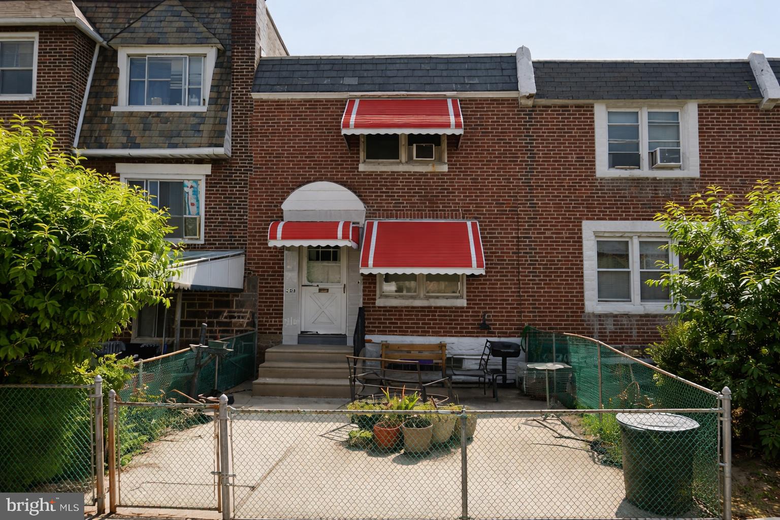PHILADELPHIA (NORTHEAST) - Residential