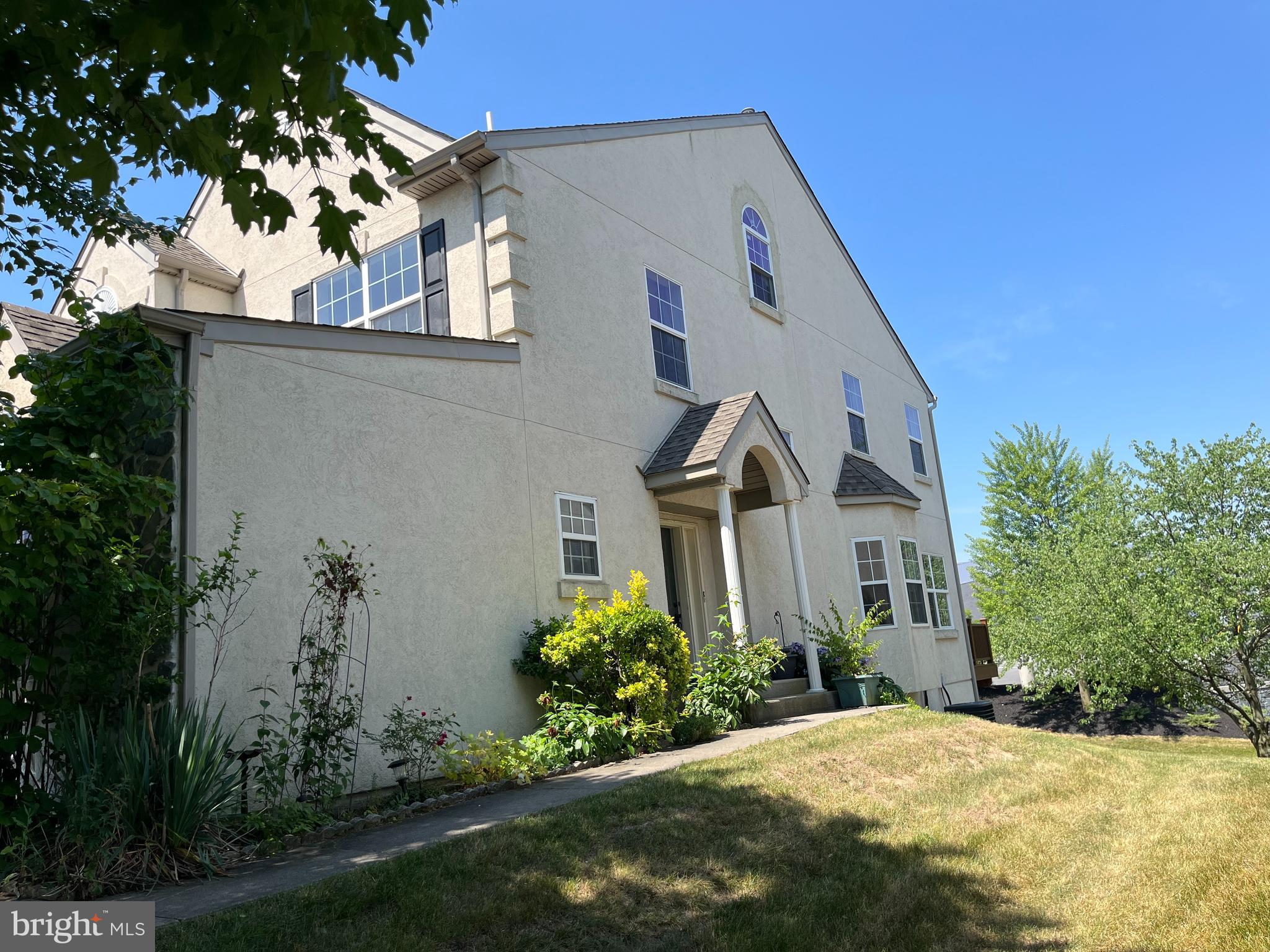 Immediately available for rent, a bright and beautiful END UNIT townhome in the desirable Deer Creek community in King of Prussia. With 4 bedrooms, 2 and a half baths and a finished basement, it's one of the largest townhomes in the community with a huge living room boasting 9 ft ceiling, crown molding and a gas fireplace. Hardwood flooring on entire 1st floor as well as the staircases leading to the 2nd floor and the basement. Living room flows into a bright formal dining area.  A large eat-in kitchen with center island, pantry and 42 inch cabinetry. Granite countertops and stainless steel fridge, microwave and dishwasher. Oven has a gas cooktop. Breakfast room has a slider door that opens to the composite deck. Main floor also features an OFFICE/STUDY with a bay window. The half bath and garage complete this floor. The 2nd floor has 3 spacious bedrooms with hardwood floors, an upgraded hall bath and laundry featuring extra capacity washer, and a dryer. Master suite has vaulted ceiling, a walk-in closet and another standard closet. Master Bath boasts a double sink vanity, a soaking tub and a separate stall shower. Spacious FINISHED BASEMENT with a walk-out door bringing in plentiful natural light.  This makes a great space for recreation or entertaining and provides ample storage space too.  The 3rd floor features a finished loft with its own separate heating and AC unit. This room can be used as the 4th bedroom.  One Car Garage and 2-Car driveway.  In addition you'll find visitor parking spots right across the road. Minutes to shopping/restaurants/KOP mall, PA turnpike, Rt 202, Rt 422, I-76 and close to Heuser Park. Homeowners Association is responsible for common area maintenance, lawn maintenance, Trash Pick-up and Snow Removal from roads only (not driveway). Monthly HOA dues are paid by landlord but all utilities and annual sewer is to be paid by the tenant. Tenant must have renters insurance. Tenant to pay first month's rent and one month security deposit at lease signing. PETS NOT ALLOWED. Landlord requires all tenant applicants to have adequate income, clean background report and excellent credit score at least 700 or higher. (Pictures on this listing are from previous occupancy). NOTE: Listing agent is representing the landlord only.  Prospective tenants interested in this property need to hire an exclusive realtor/agent for scheduling an appointment.