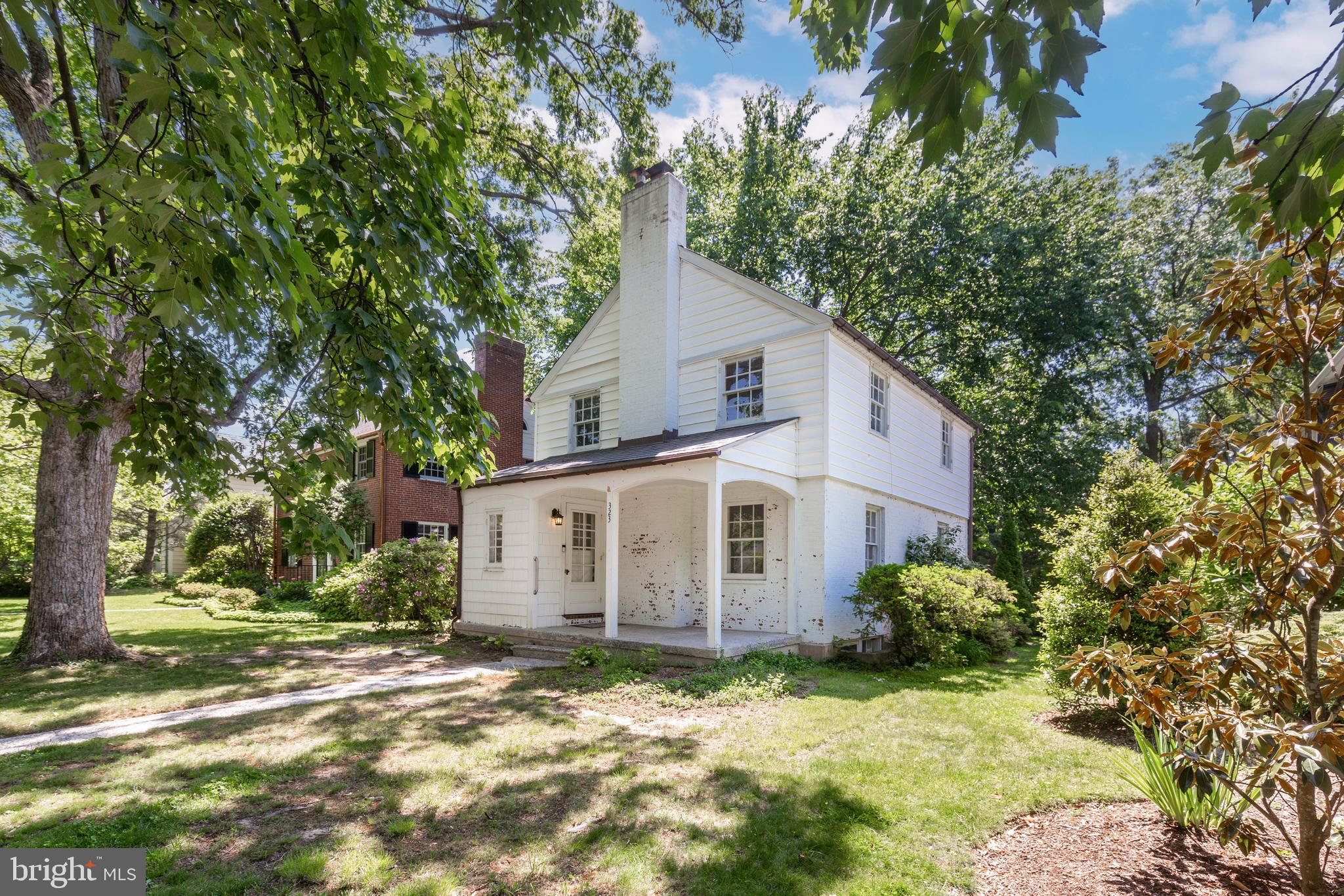 Charming two-story Colonial located on a quiet one-way street in the historic Homeland neighborhood surrounded by Colonial styled homes for a perfect blend of historic charm. This classic home features hardwood floors throughout, a cozy wood-burning fireplace in the living room, and a level backyard shaded by mature trees with a 1-car detached Garage. 

Full of character and potential, the property is being sold in as-is condition.