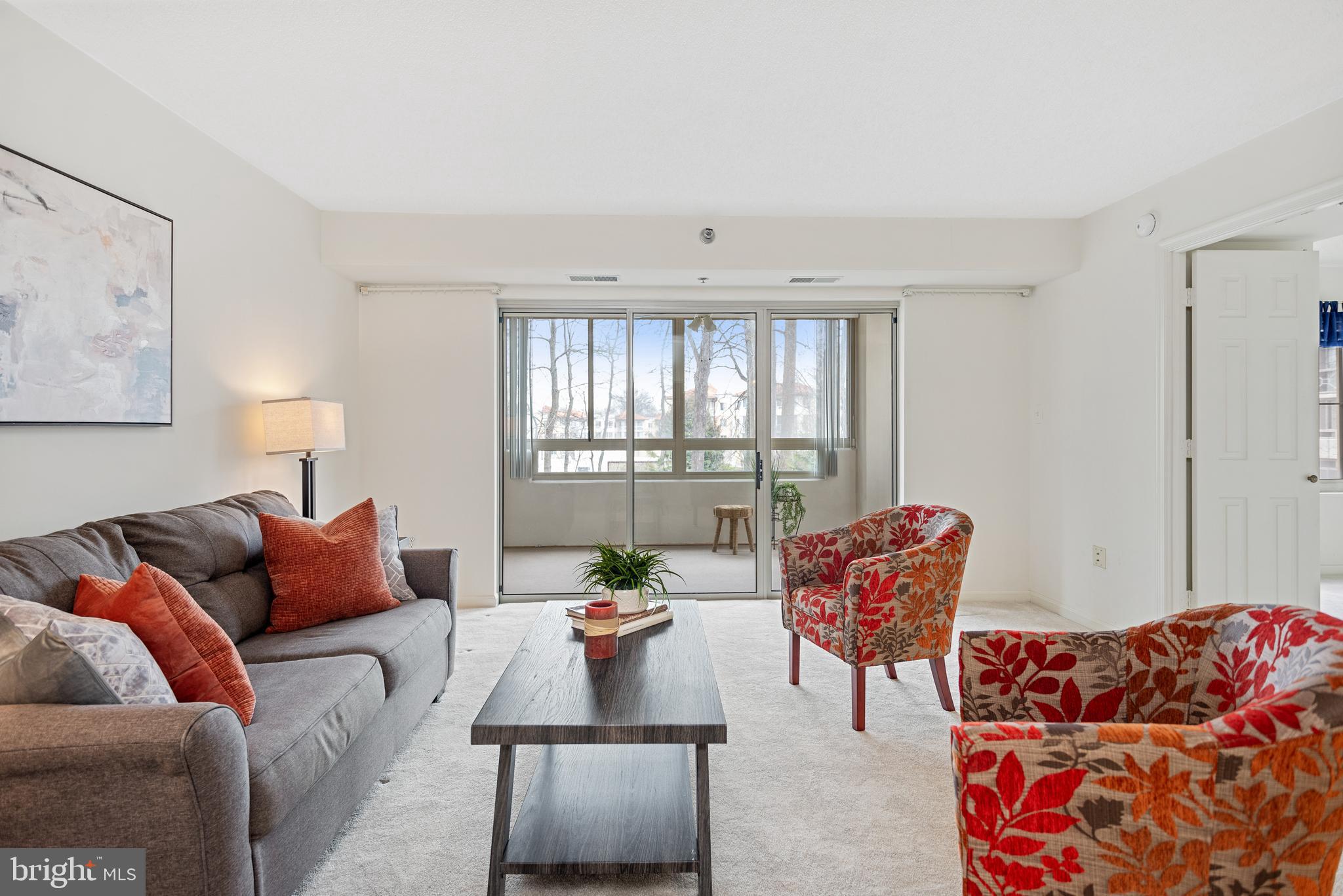 LEISURE WORLD - Residential