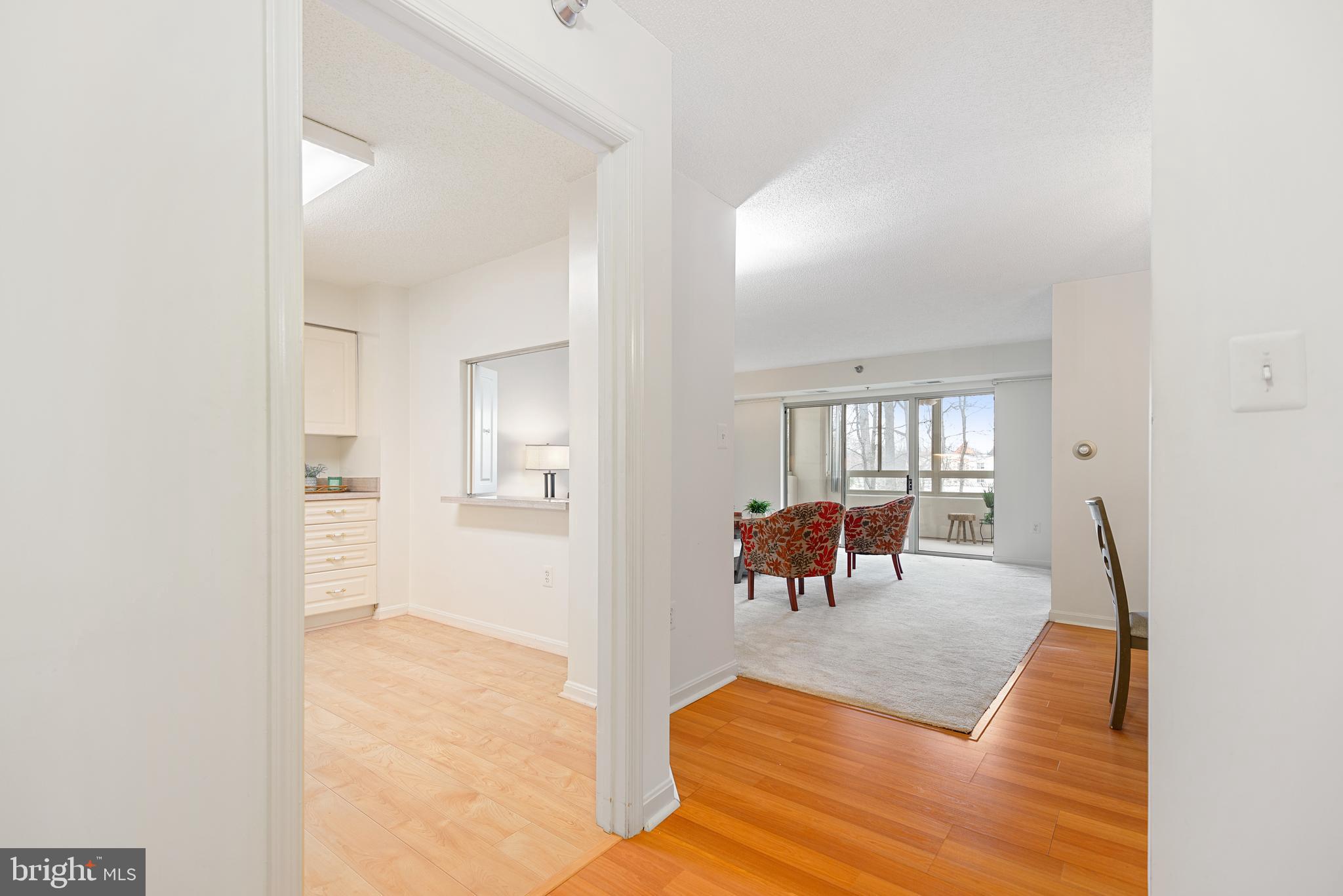LEISURE WORLD - Residential