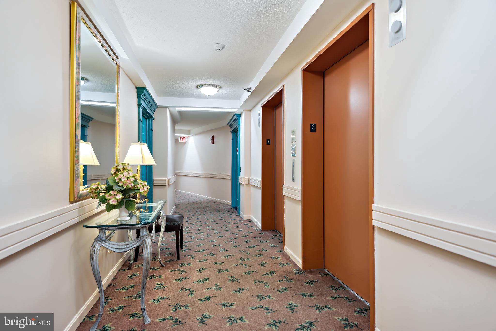 LEISURE WORLD - Residential
