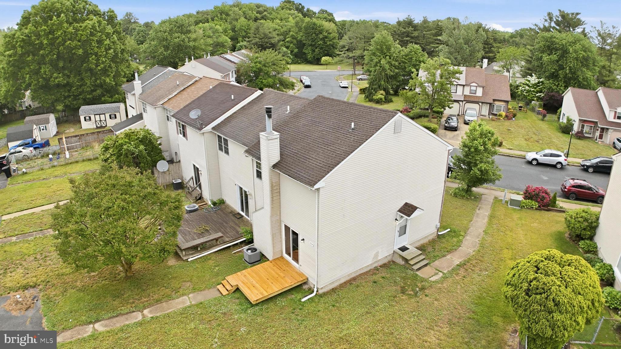 THE GREENS OF DOVE - Residential