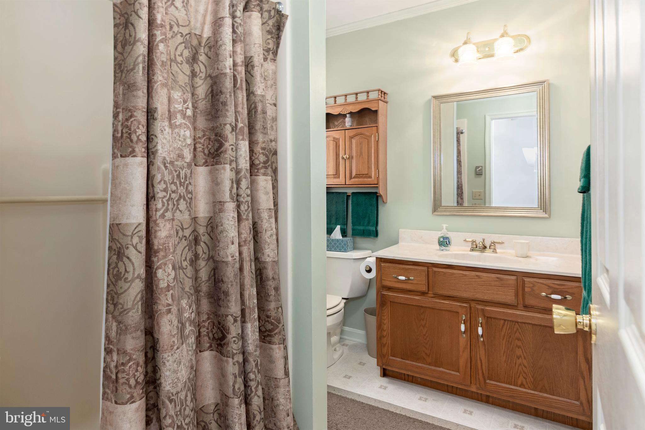 ROYAL OAK - Residential