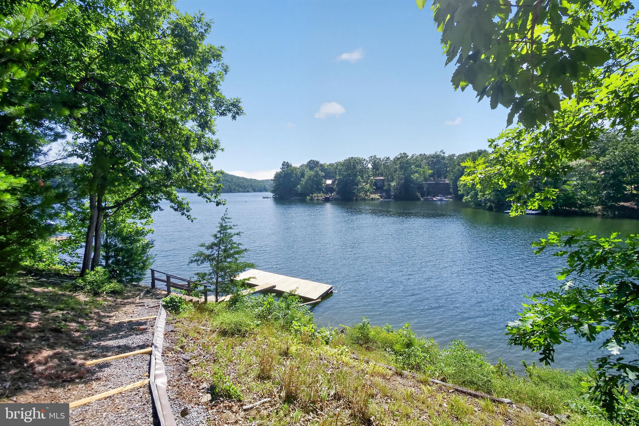 LAKE HOLIDAY ESTATES - Residential