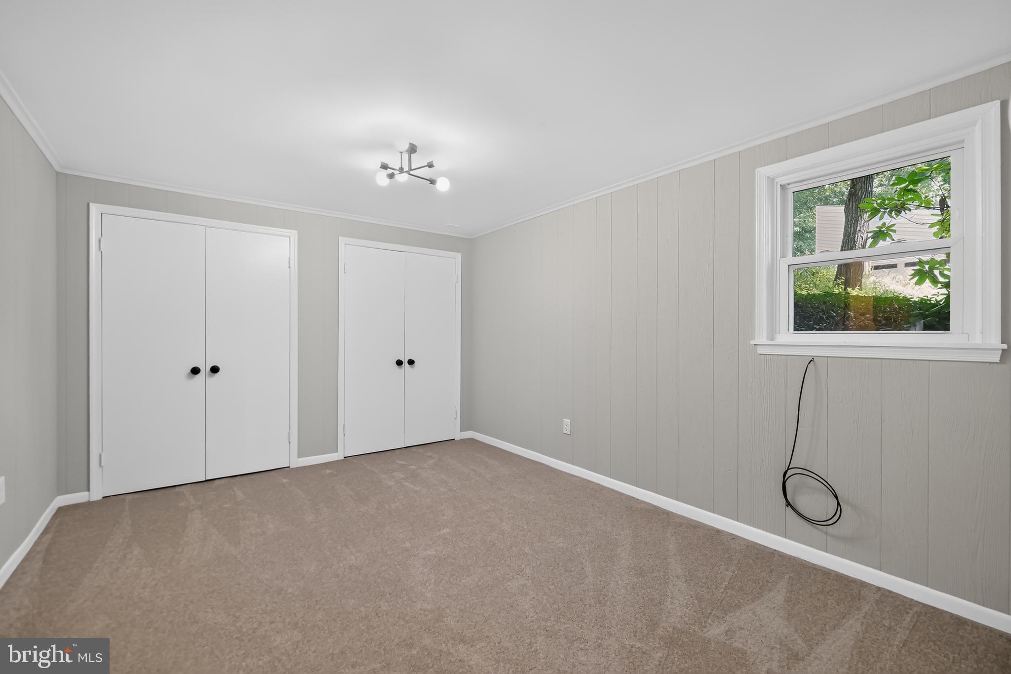 LAKE HOLIDAY ESTATES - Residential