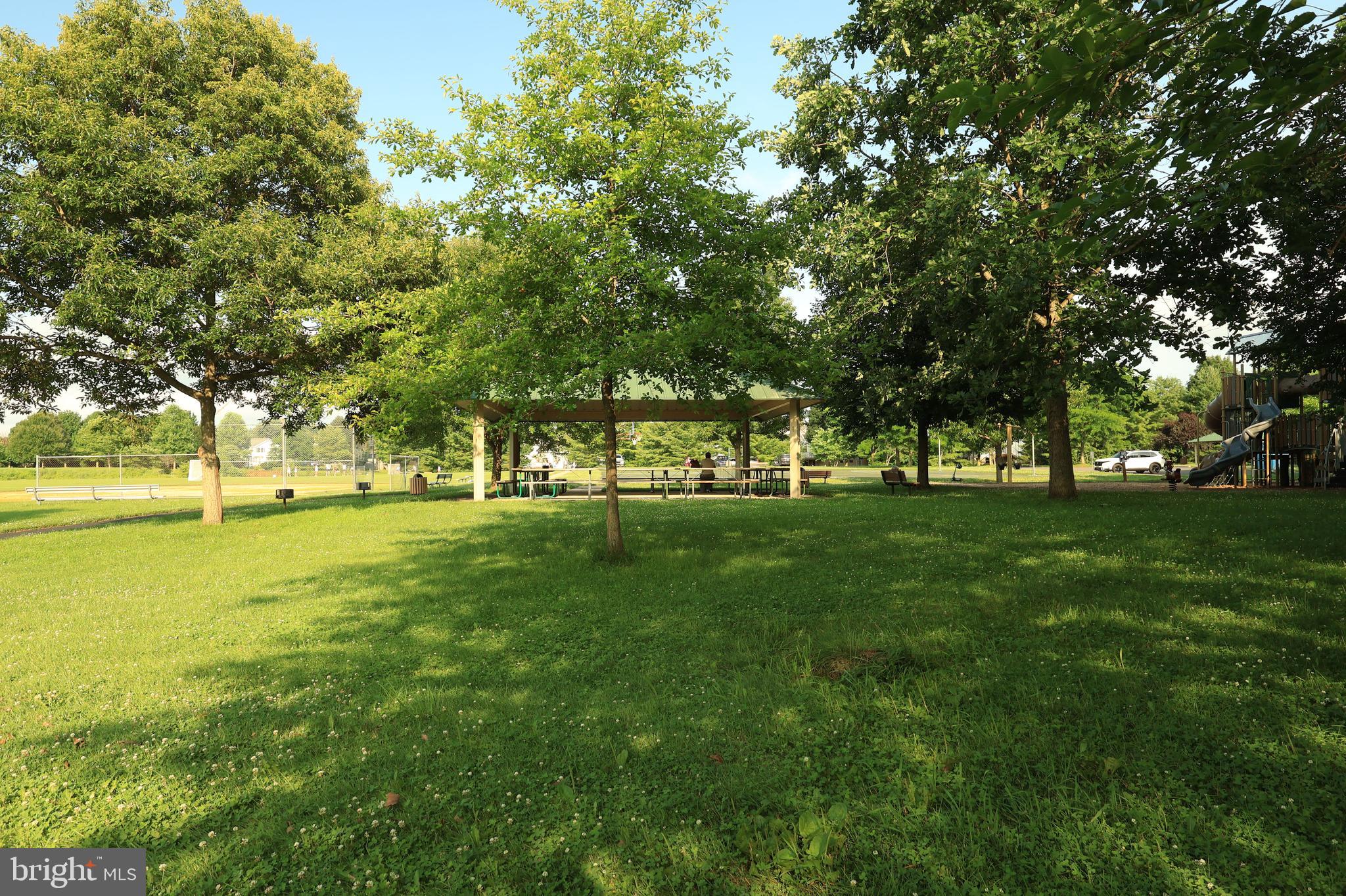 THE LANDINGS - Residential