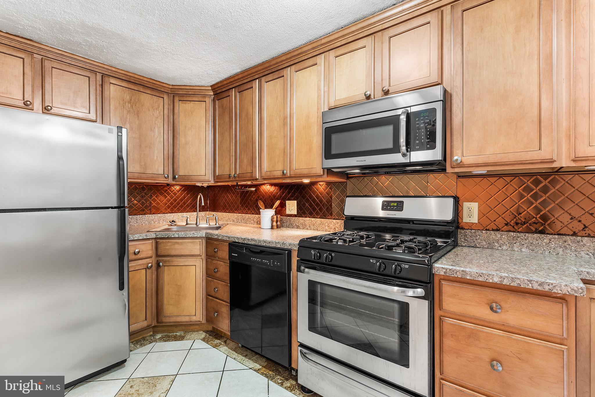 COLLINGDALE - Residential