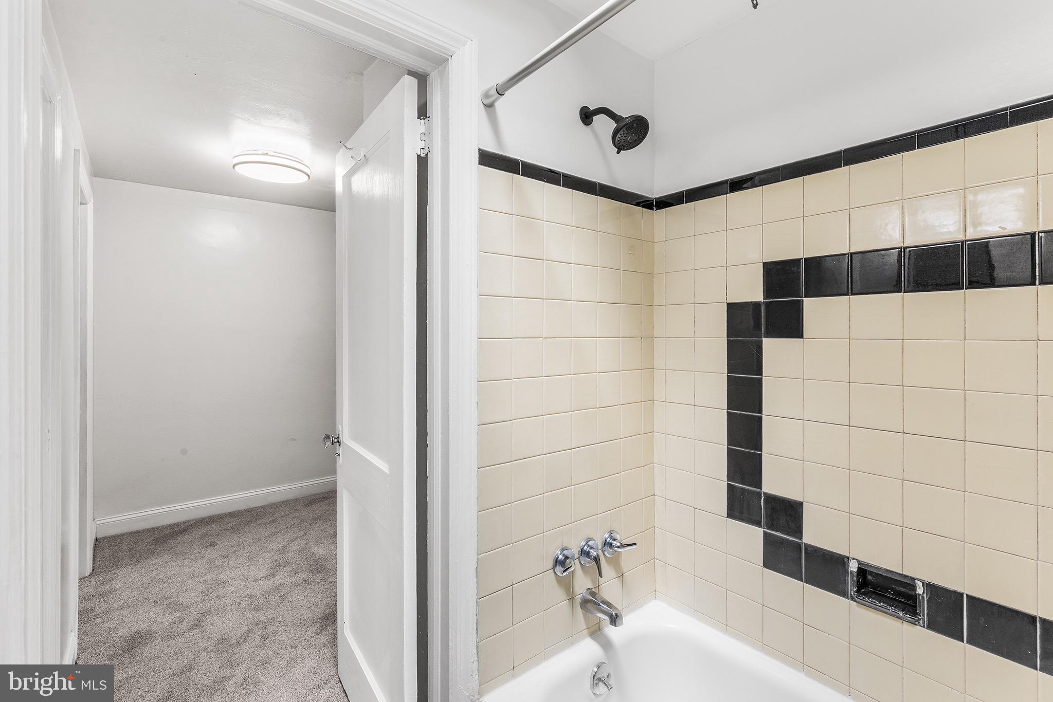 COLLINGDALE - Residential