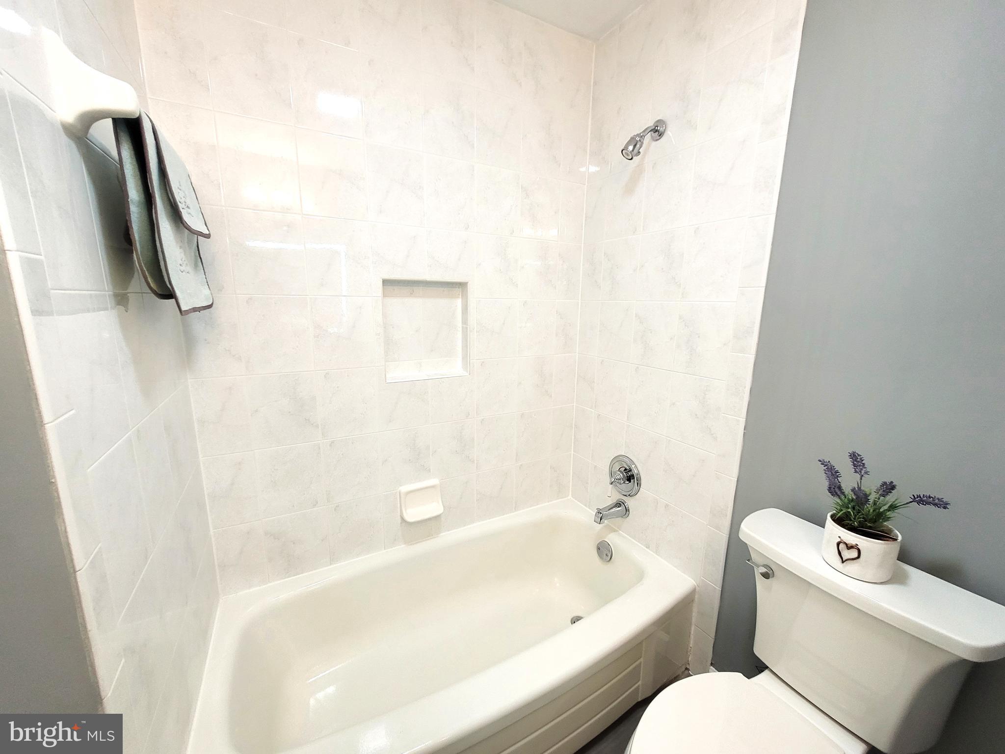 RAVENSWORTH GROVE - Residential