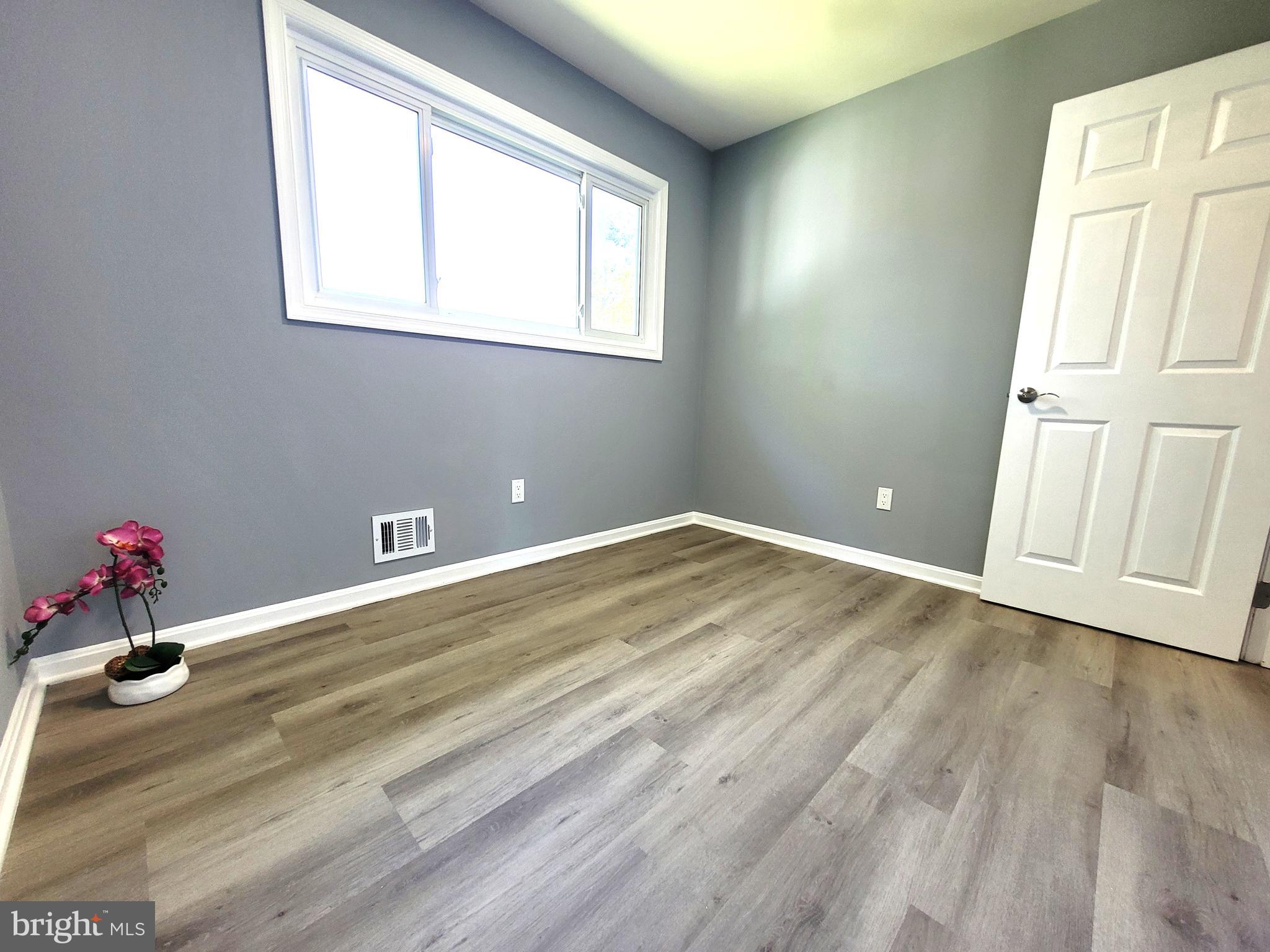 RAVENSWORTH GROVE - Residential