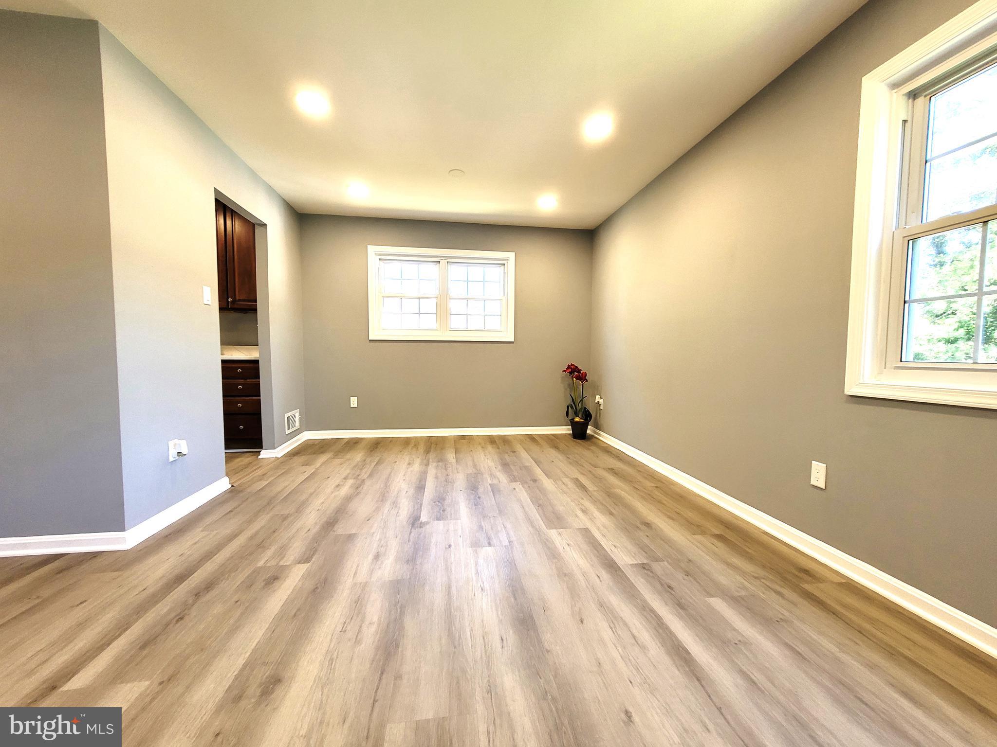 RAVENSWORTH GROVE - Residential