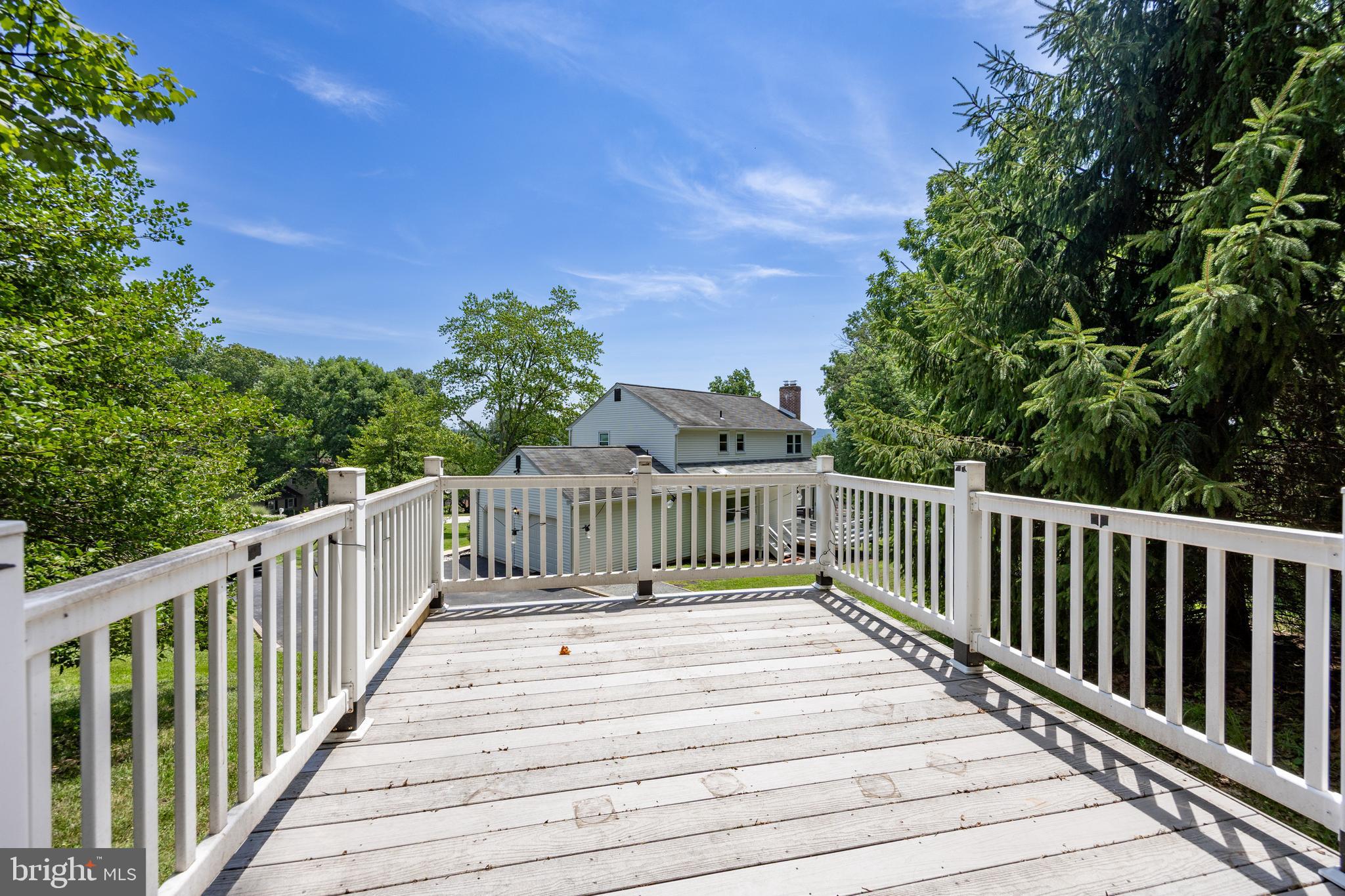WHITFORD VILLAGE - Residential