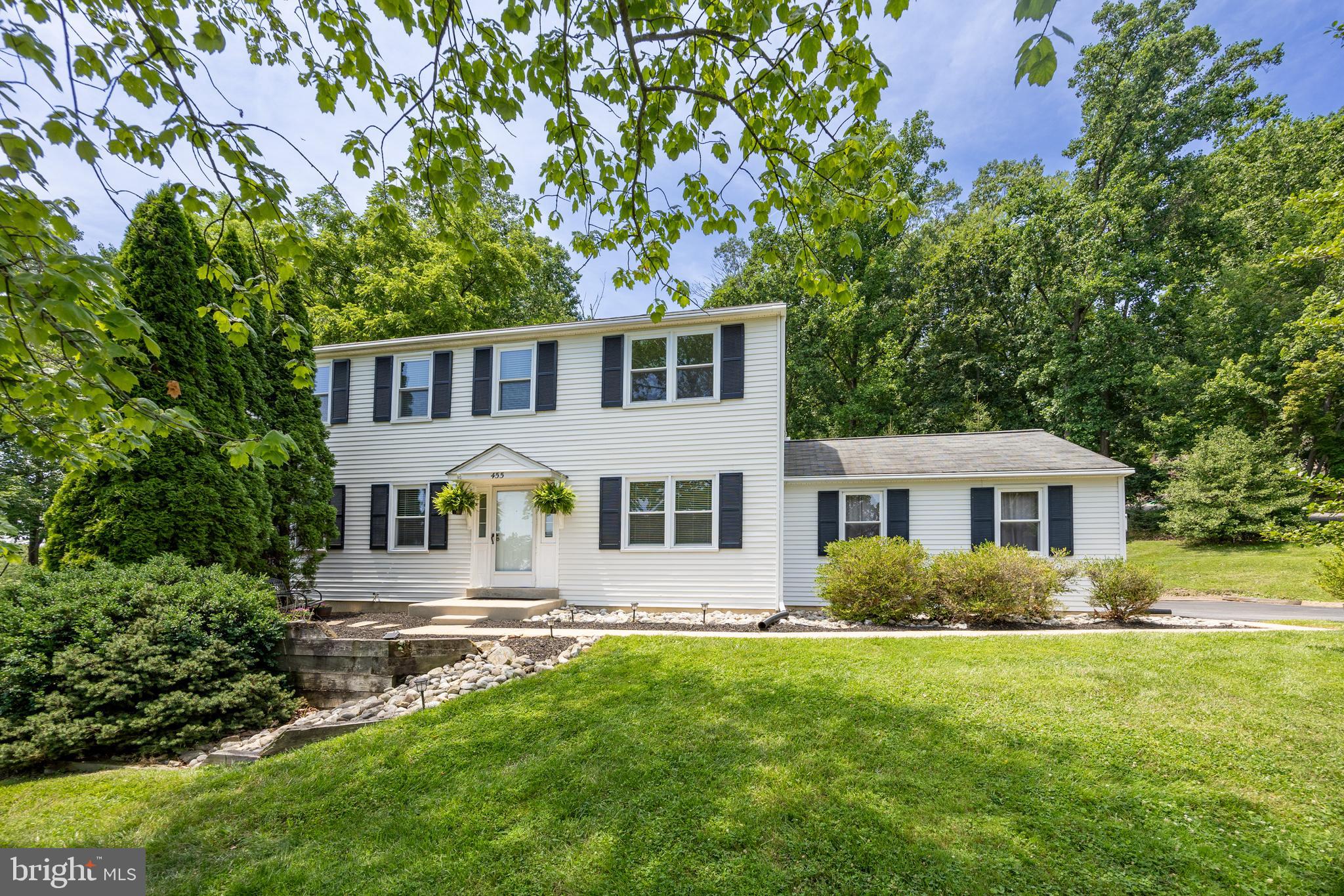 WHITFORD VILLAGE - Residential