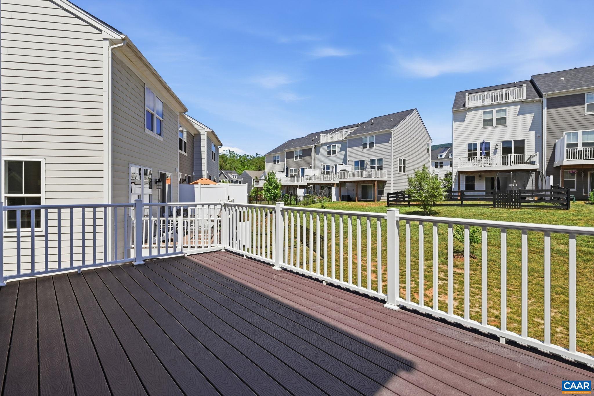 PLEASANT GREEN - Residential