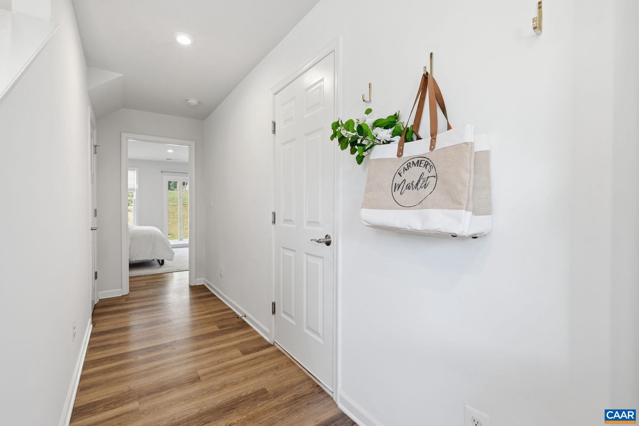 PLEASANT GREEN - Residential