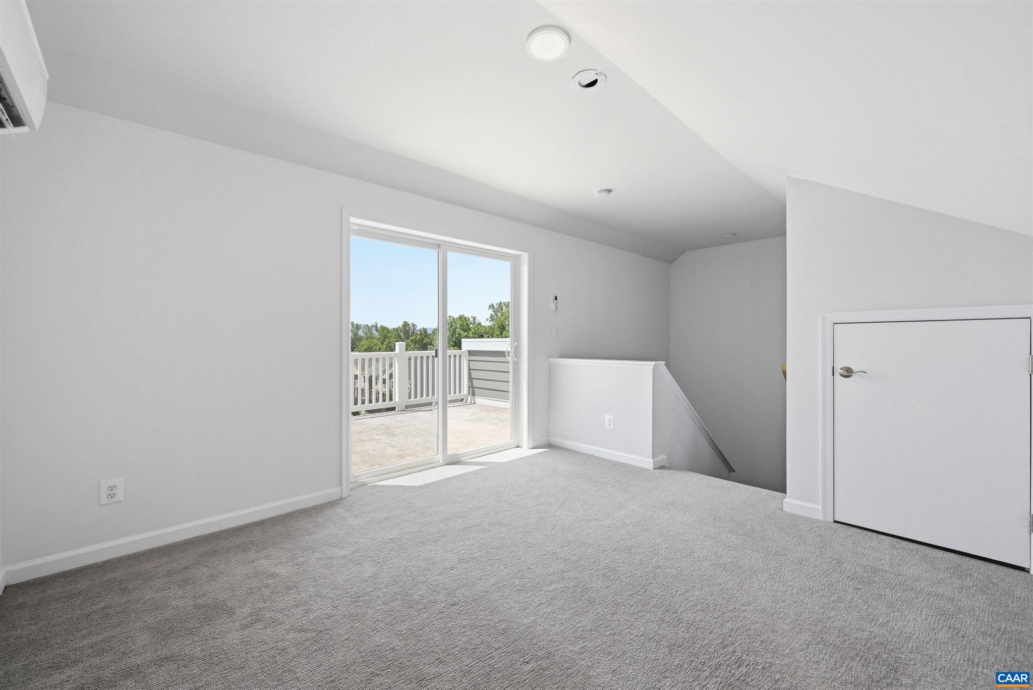 PLEASANT GREEN - Residential