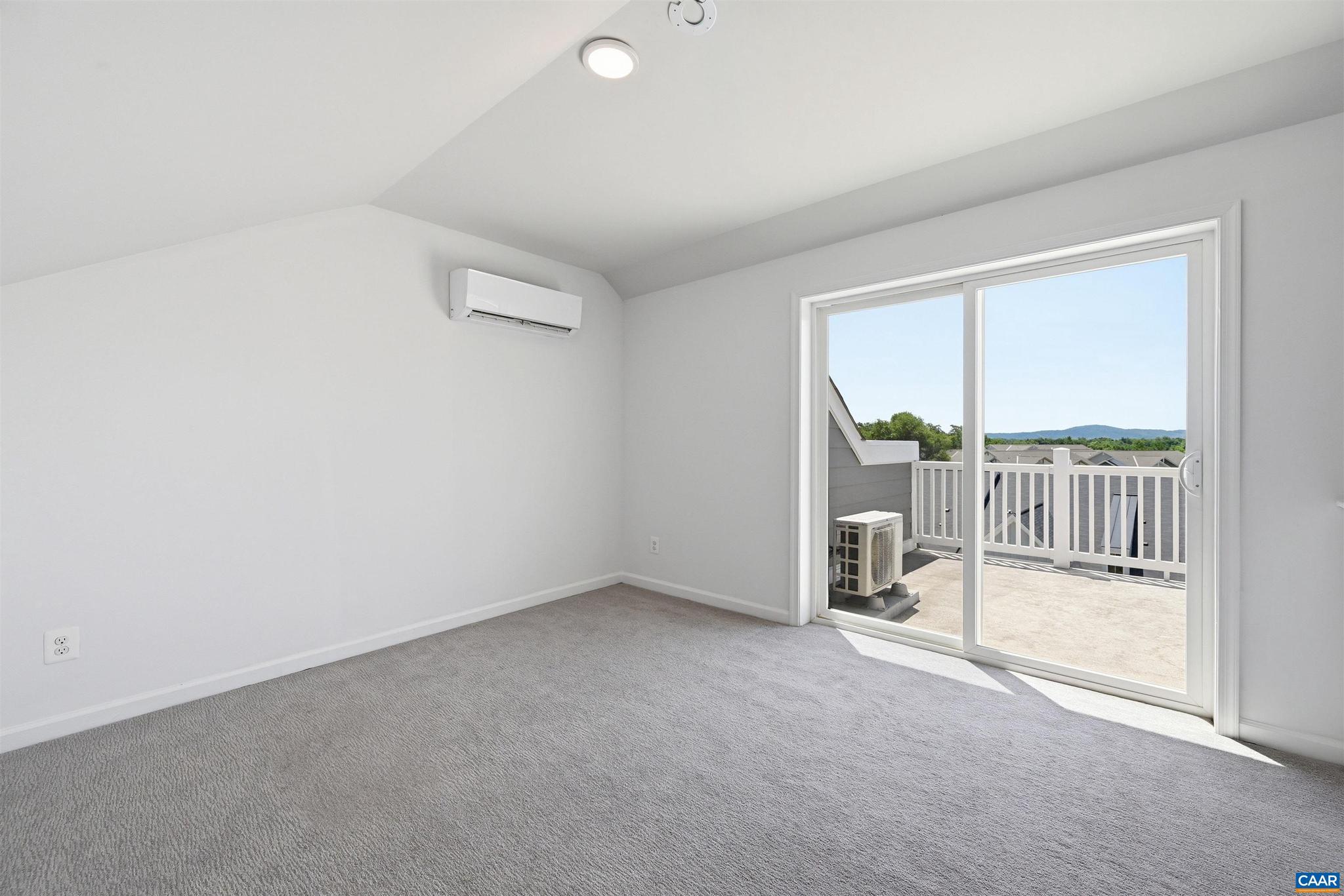 PLEASANT GREEN - Residential
