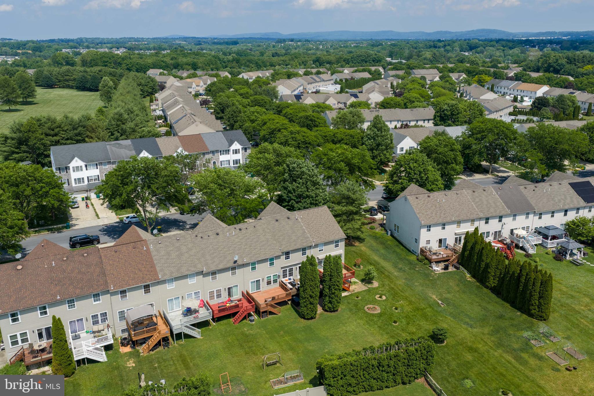 HERITAGE HEIGHTS - Residential