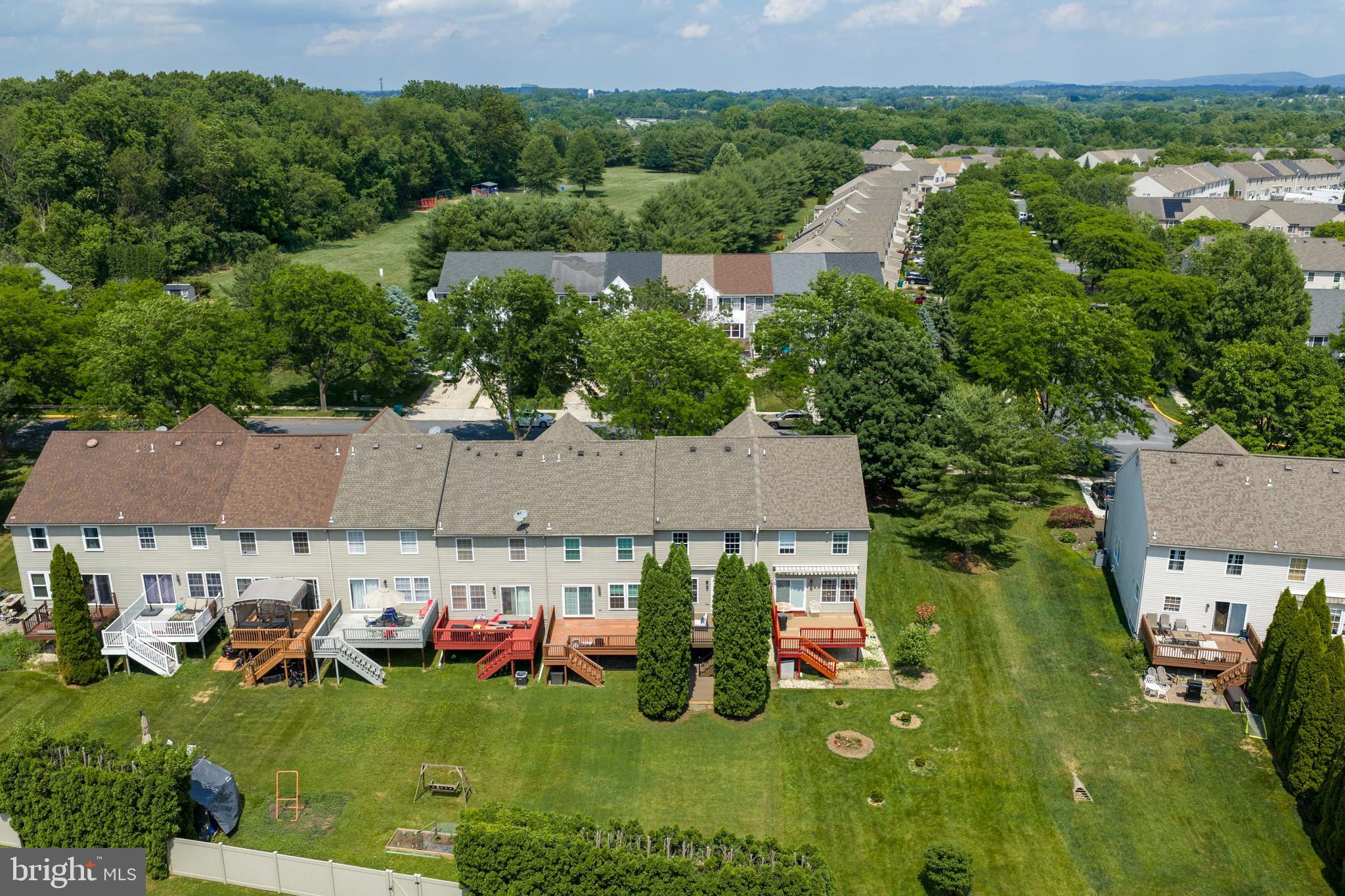 HERITAGE HEIGHTS - Residential