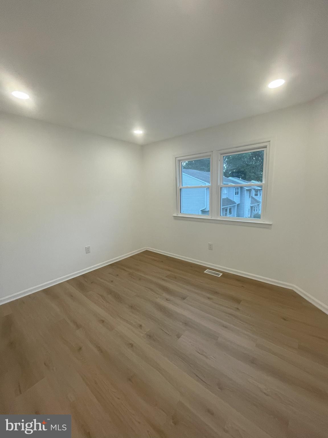 TIMBER RIDGE - Residential Lease